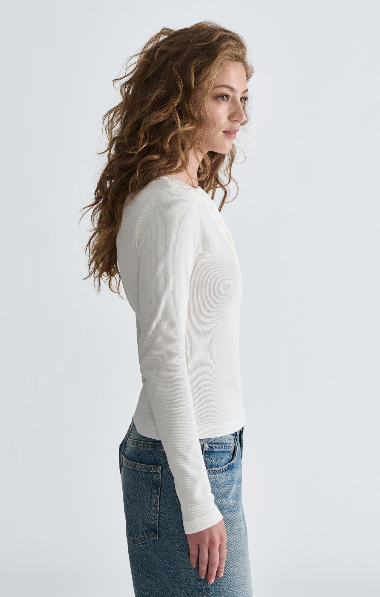 LONG SLEEVE HENLEY T-SHIRT IN ANTIQUE WHITE - Mavi Jeans