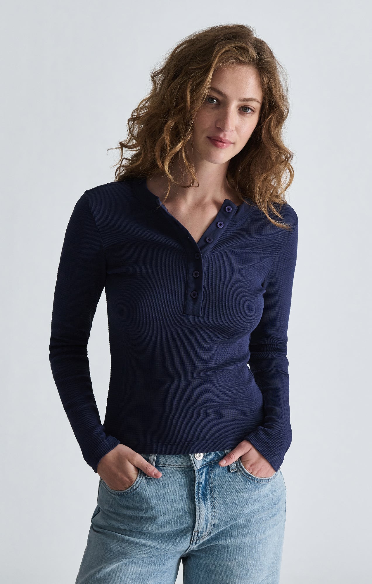 Mavi Women's Long Sleeve Henley T-Shirt in Naval Academy – Mavi Jeans