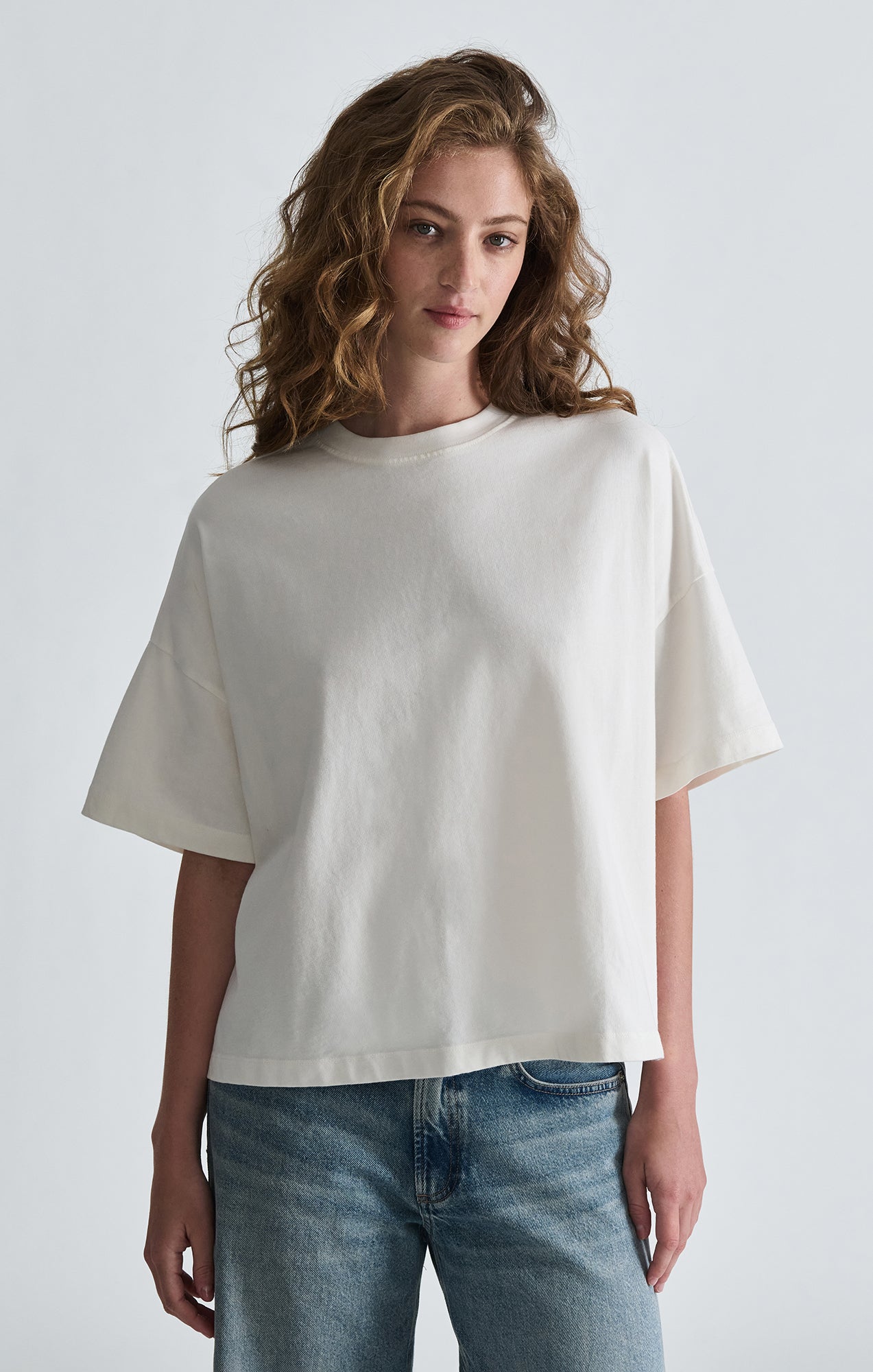 OVERSIZED CREW NECK T-SHIRT IN ANTIQUE WHITE - Mavi Jeans