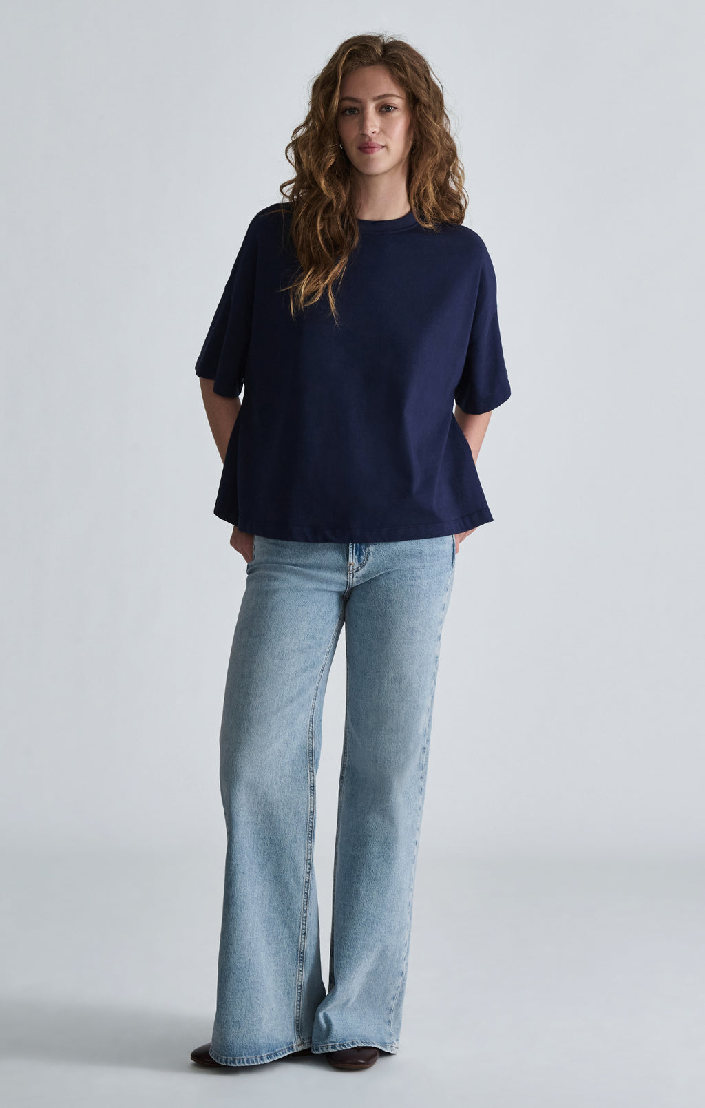 OVERSIZED CREW NECK T-SHIRT IN NAVAL ACADEMY - Mavi Jeans