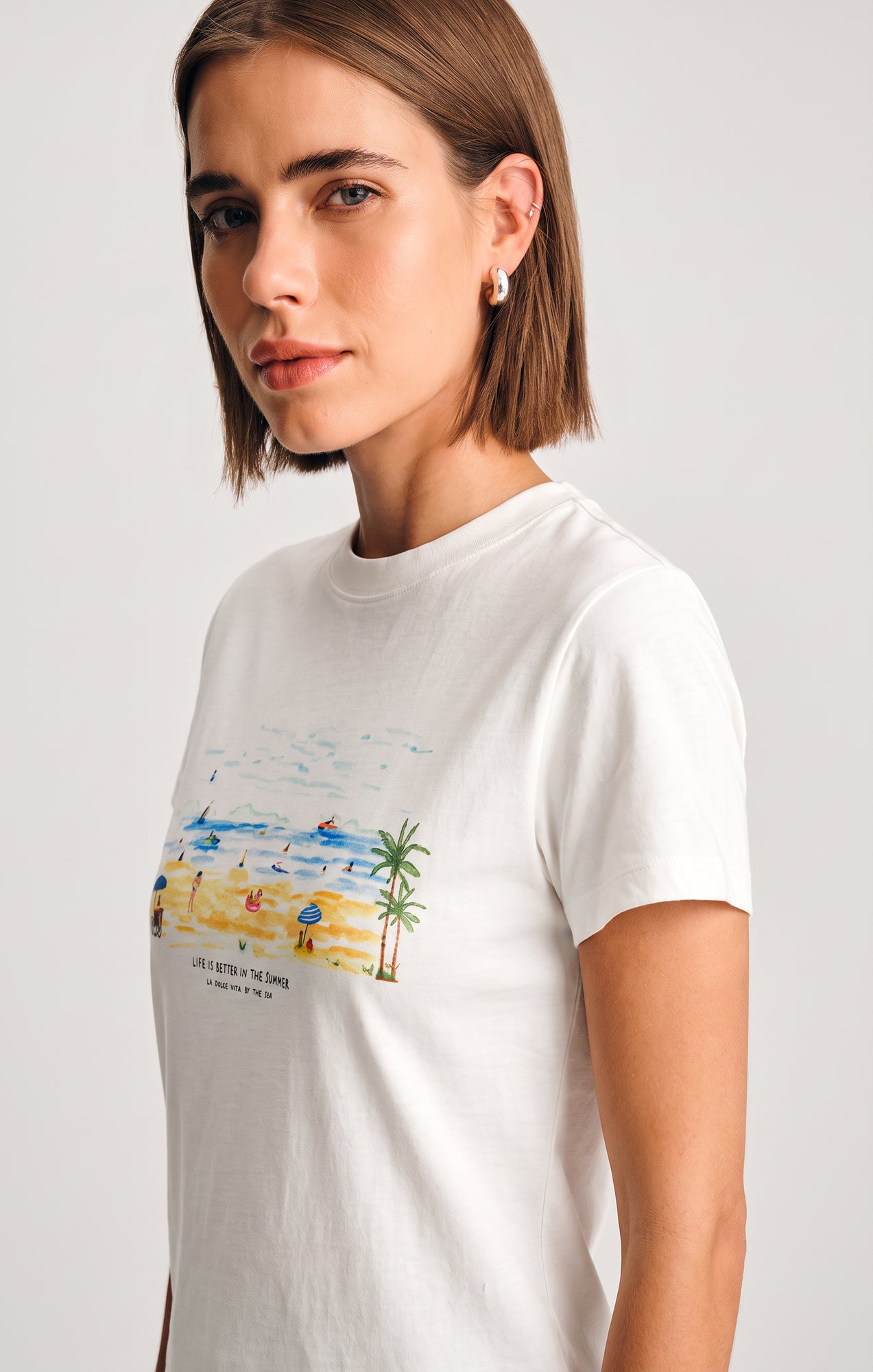 LA DOLCE VITA GRAPHIC T-SHIRT IN ANTIQUE WHITE