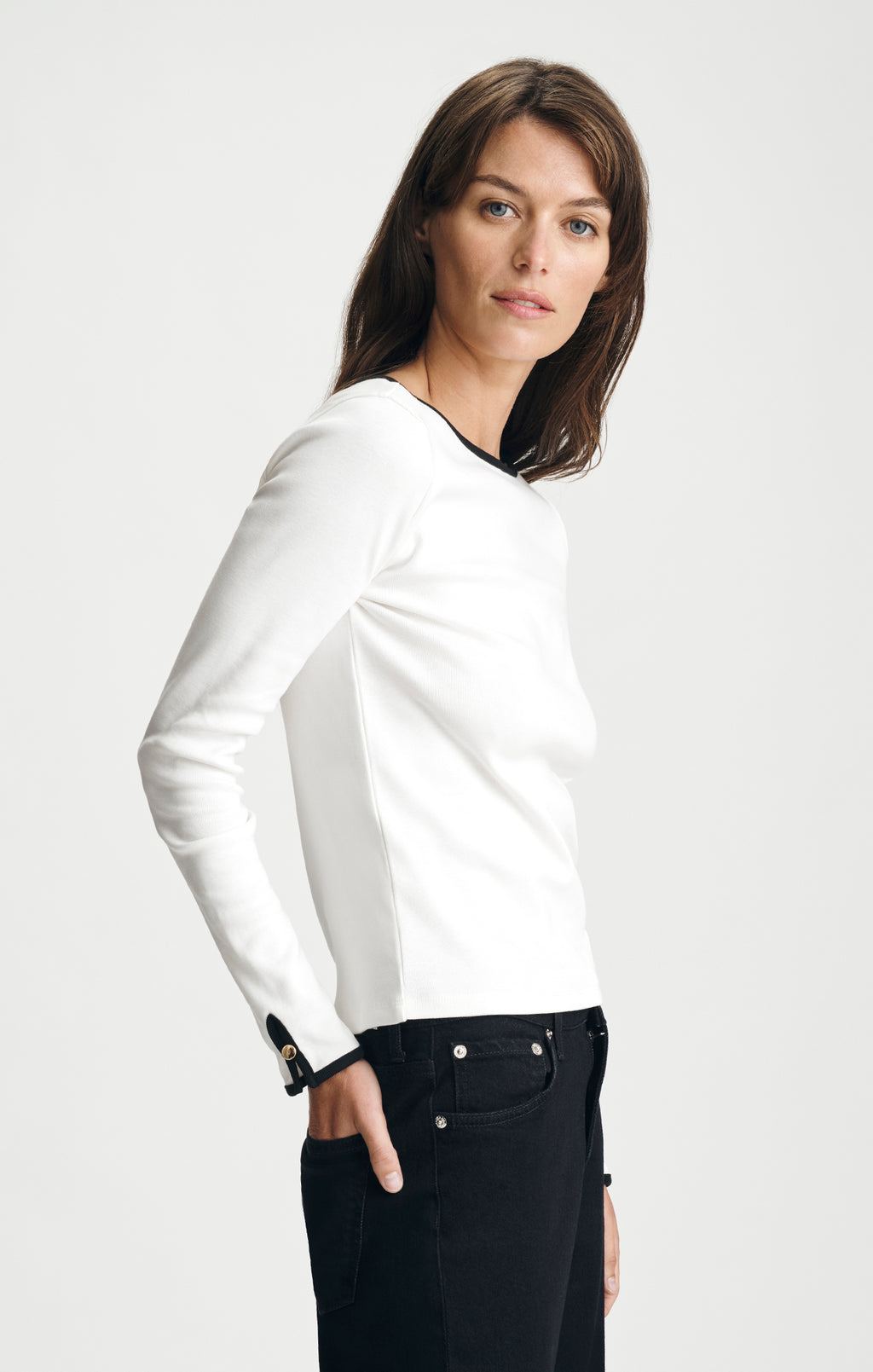 BOAT NECK LONG SLEEVE T-SHIRT IN ANTIQUE WHITE - Mavi Jeans