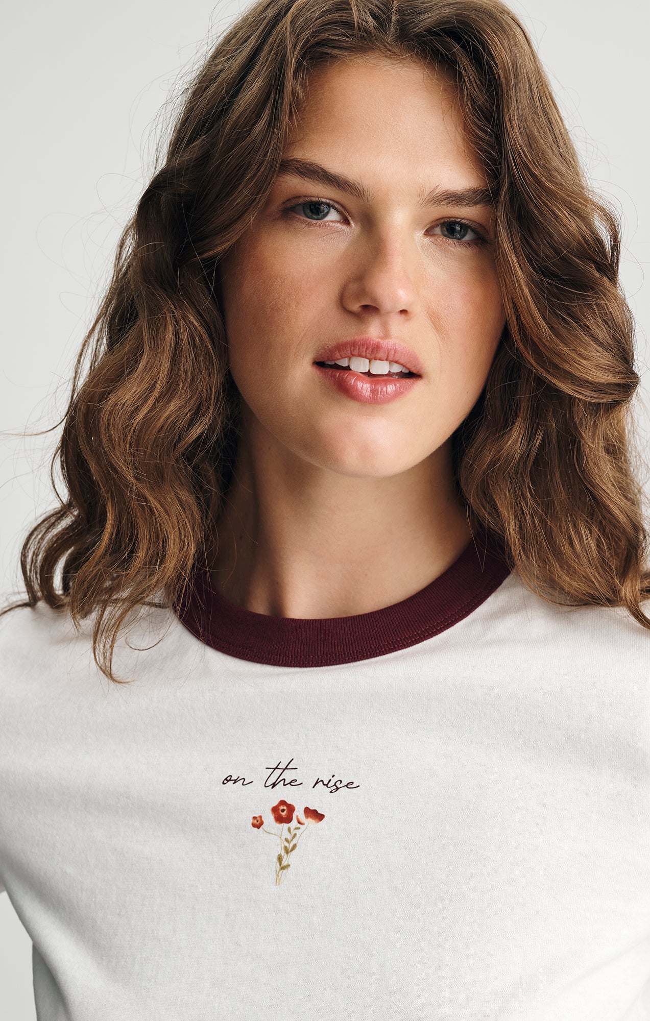 SHORT SLEEVE T-SHIRT IN ANTIQUE WHITE - Mavi Jeans