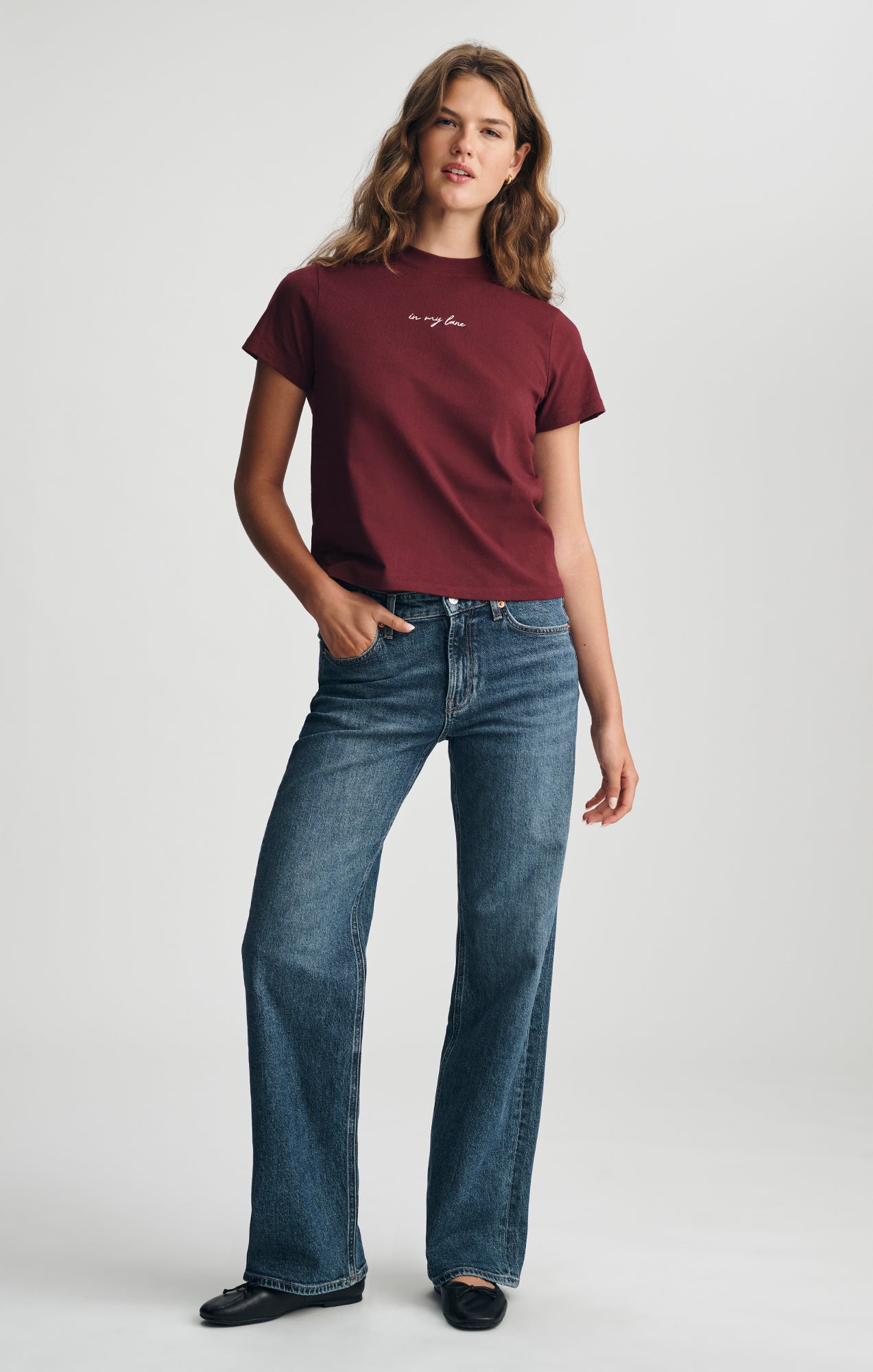 IN MY LANE GRAPHIC T-SHIRT IN WINDSOR WINE - Mavi Jeans