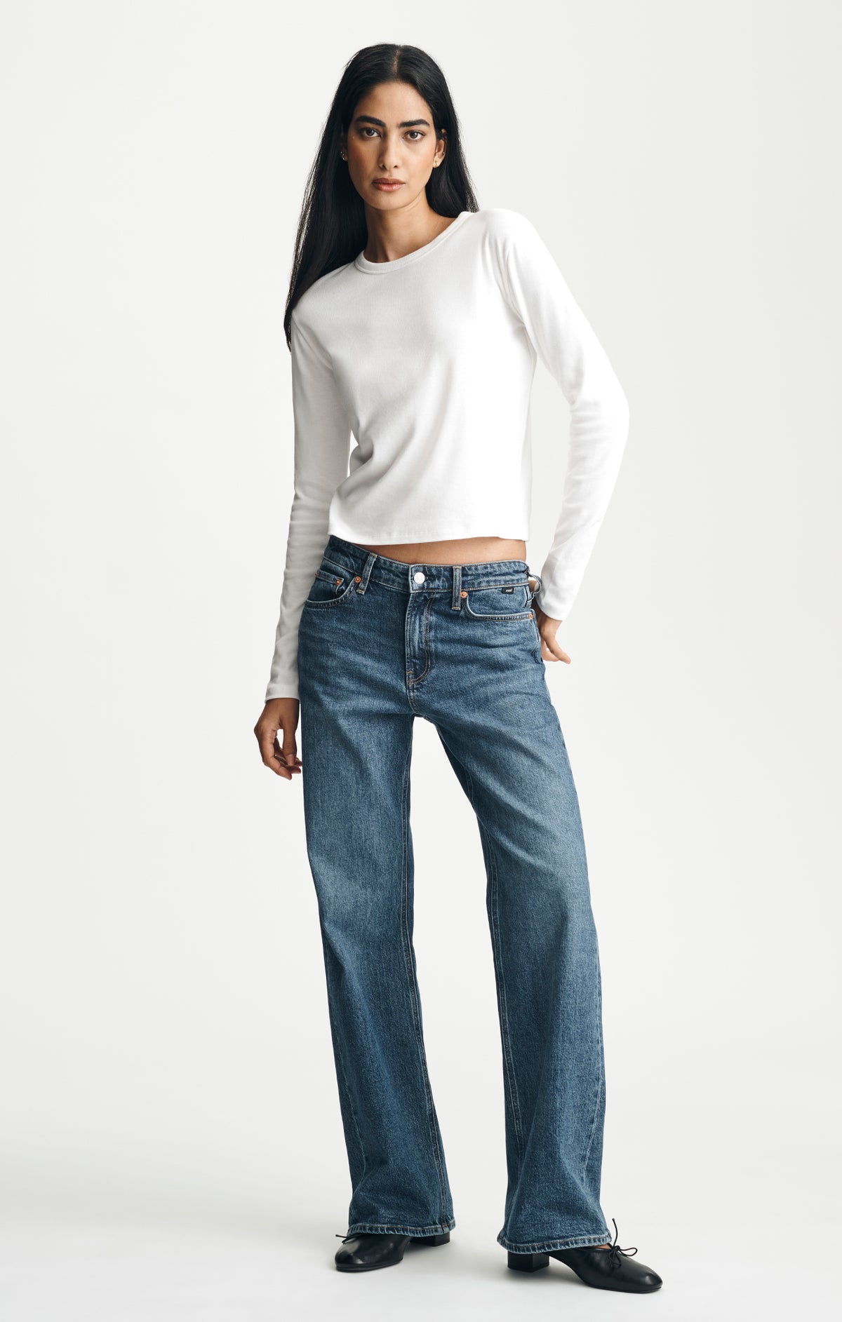 LONG SLEEVE CREW NECK T-SHIRT IN WHITE ALYSSUM - Mavi Jeans
