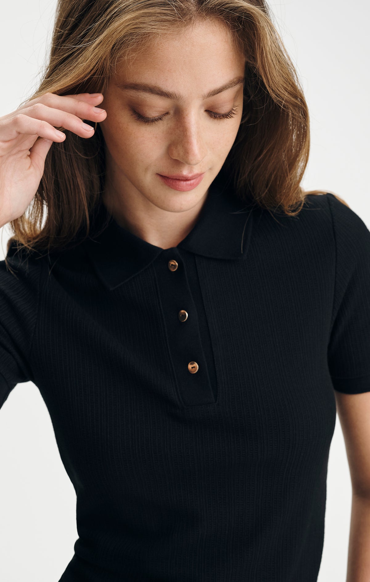 POLO NECK SHORT SLEEVE T-SHIRT IN BLACK