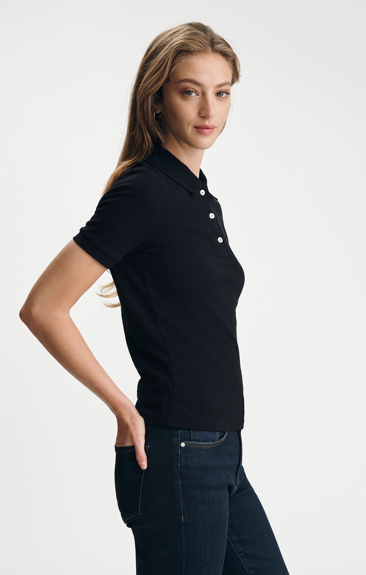 POLO NECK SHORT SLEEVE T-SHIRT IN BLACK