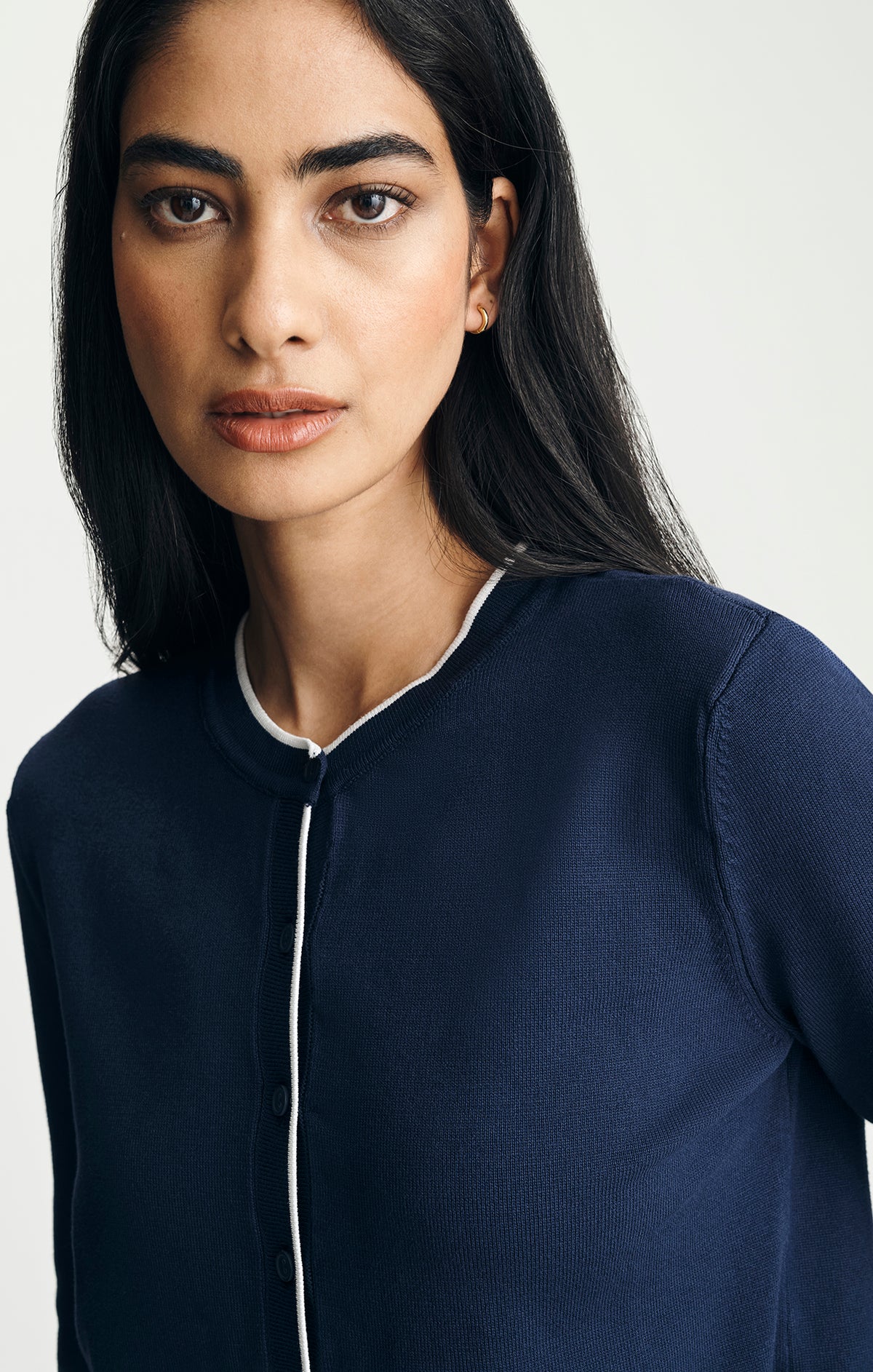 TIPPED CREW NECK CARDIGAN IN MARITIME BLUE - Mavi Jeans