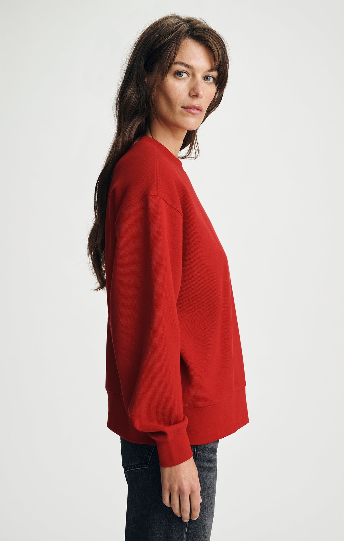 PIQUE CREW NECK SWEATSHIRT IN SAVVY RED - Mavi Jeans