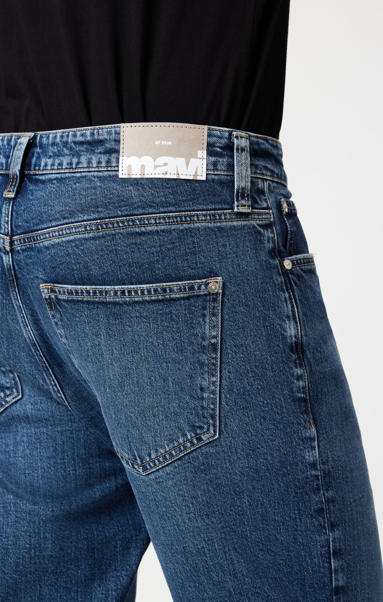 MARCEL LOOSE STRAIGHT LEG IN MID BRUSHED CLASSIC BLUE - Mavi Jeans