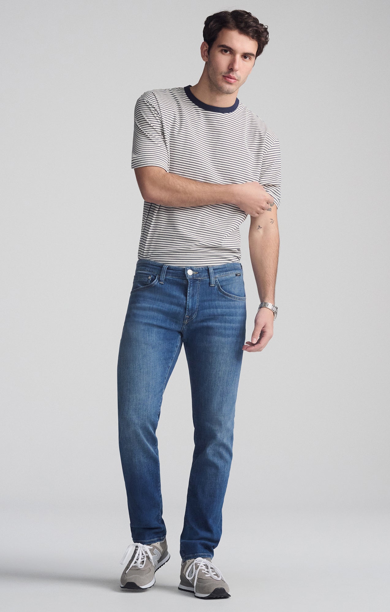 JAKE SLIM LEG IN MID FOGGY FEATHER BLUE - Mavi Jeans
