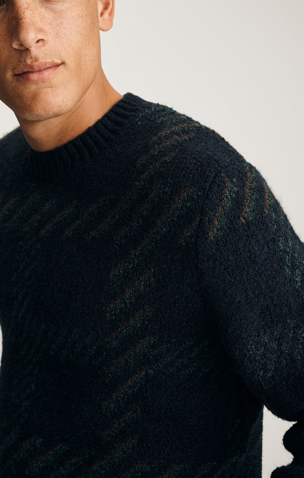JACQUARD SWEATER IN BLACK IRIS