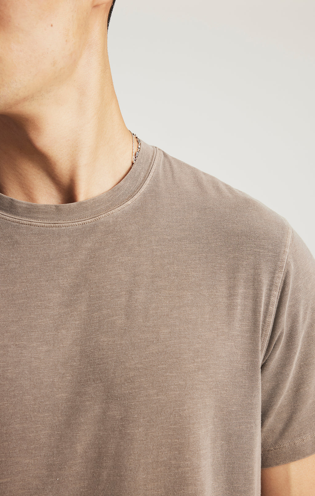 EDITION SHORT SLEEVE T-SHIRT IN SHITAKE - Mavi Jeans