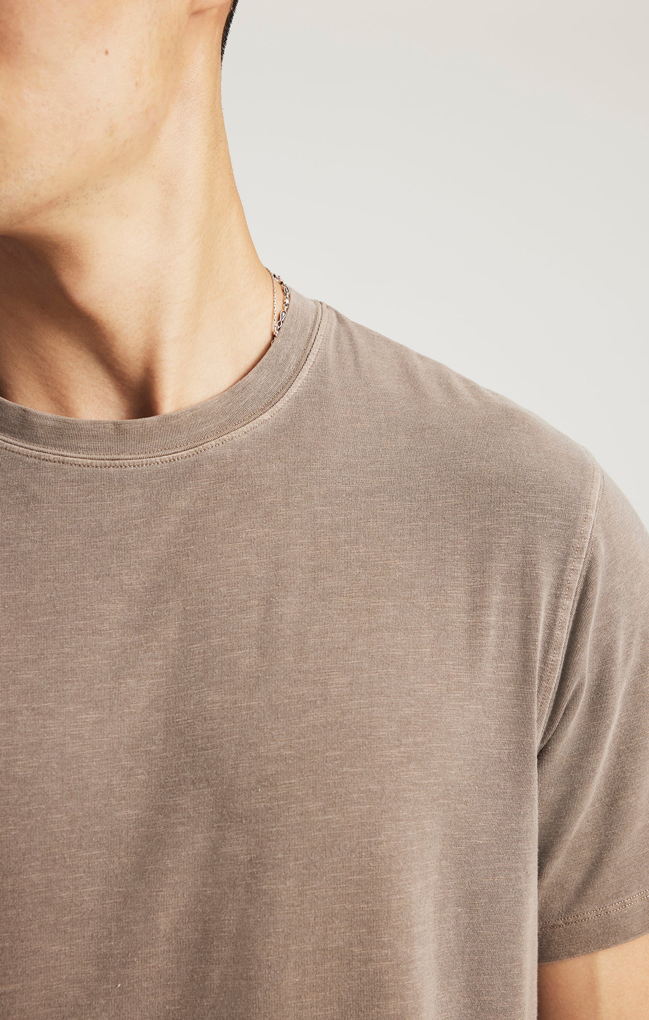 EDITION SHORT SLEEVE T-SHIRT IN SHITAKE - Mavi Jeans