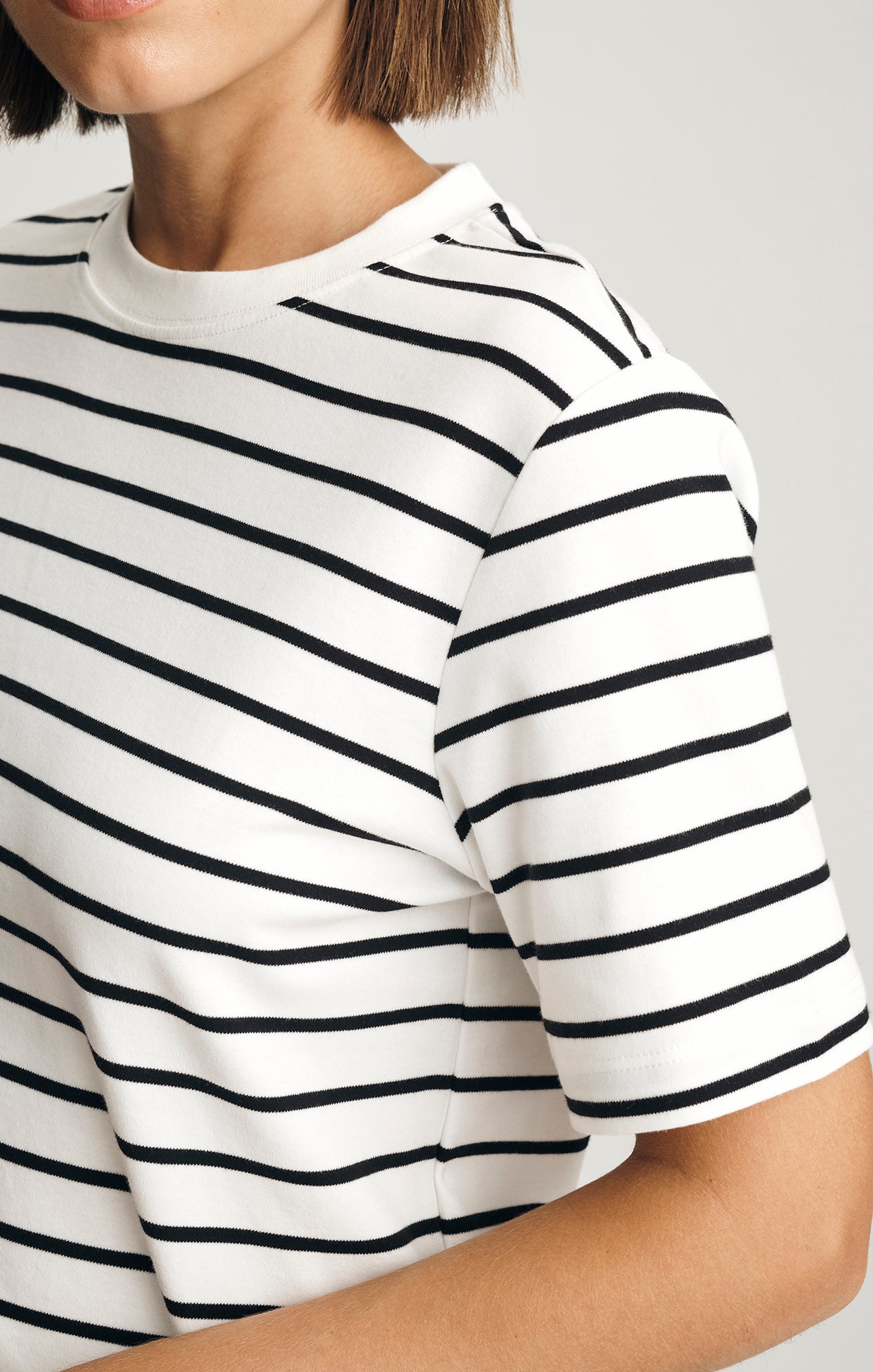 AUDREY INTERLOCK CREW NECK T-SHIRT IN BLACK WHITE STRIPE