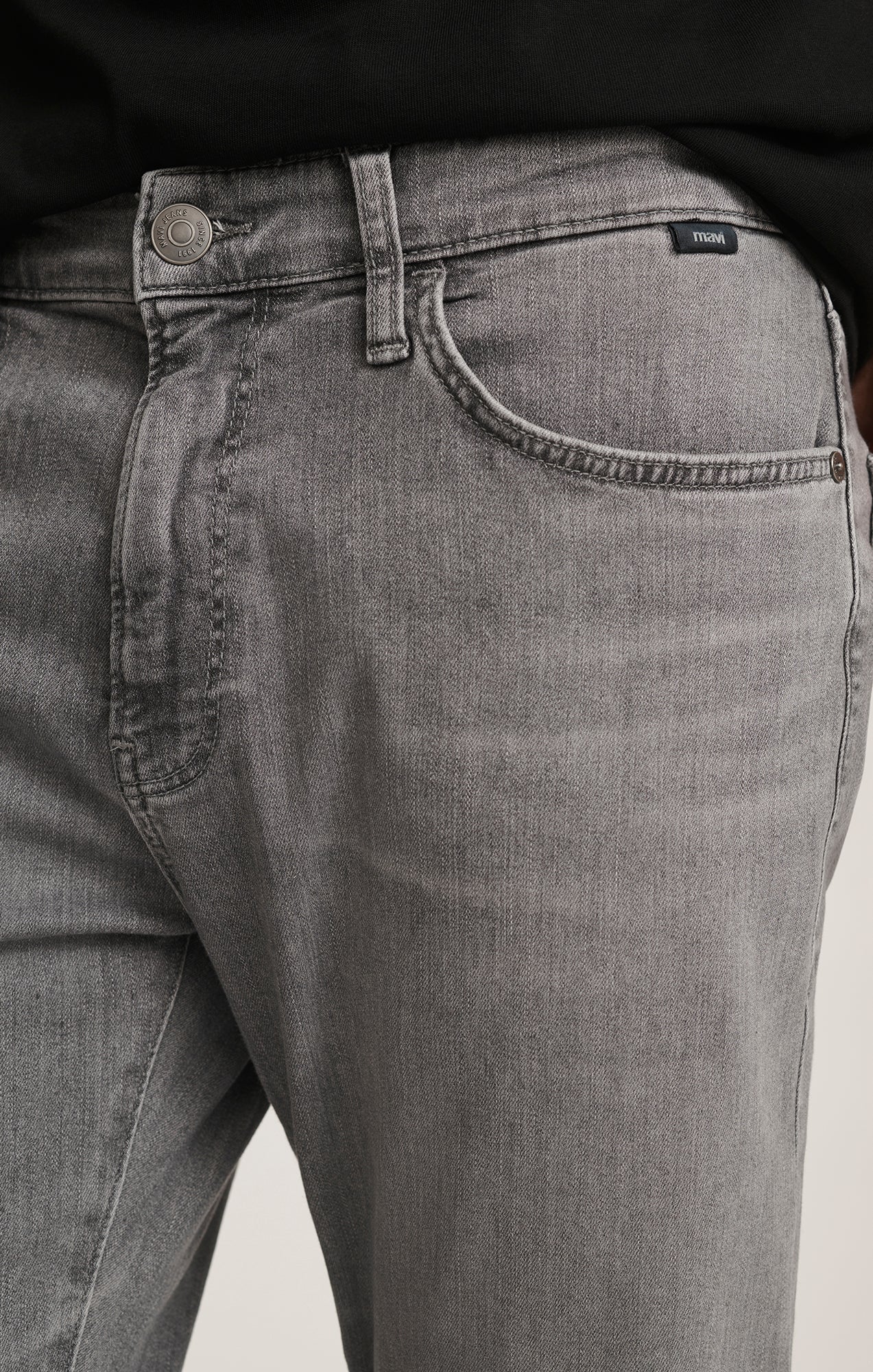 ZACH STRAIGHT LEG IN LIGHT SMOKE SUPERMOVE - Mavi Jeans