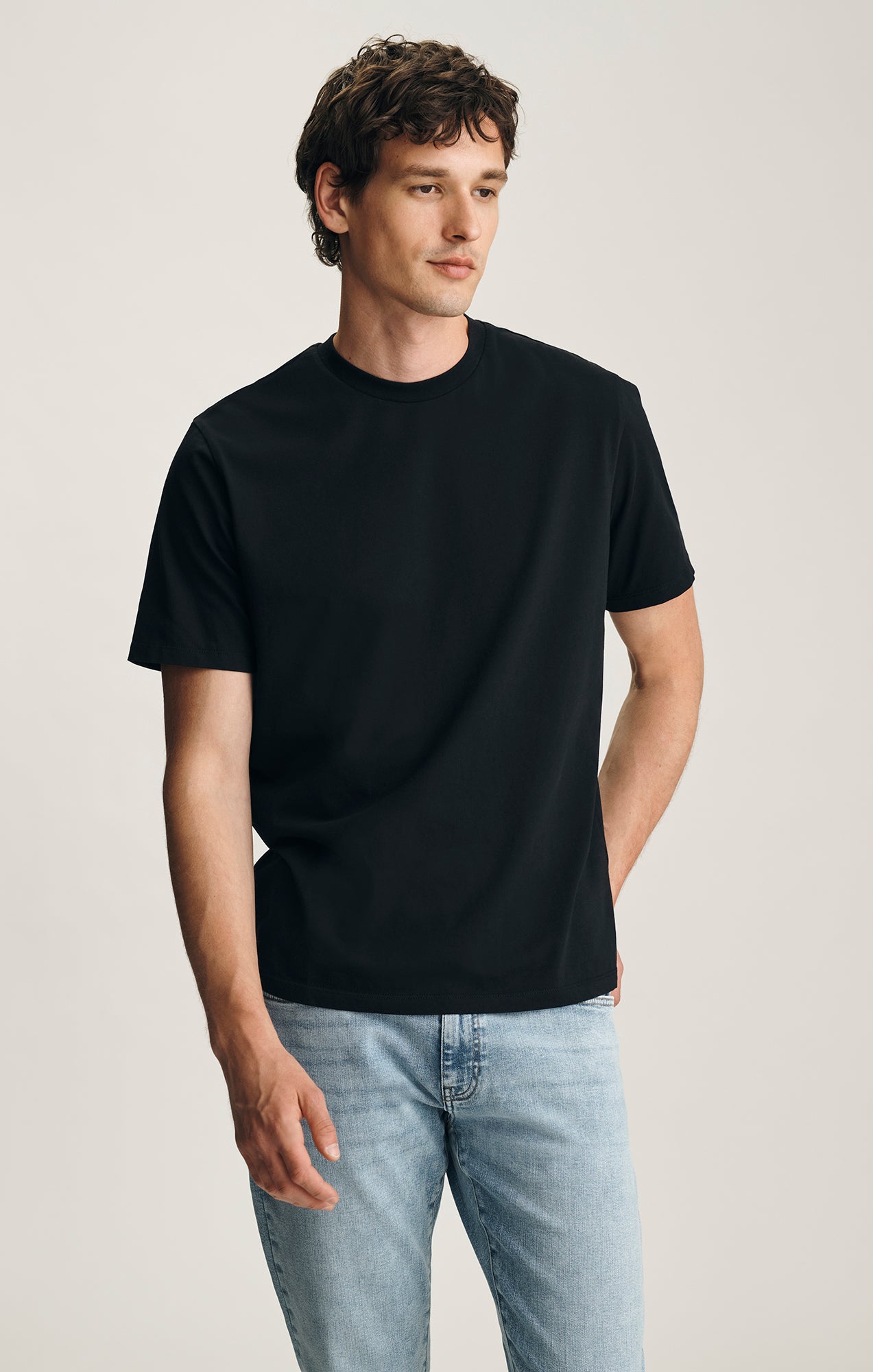 CREW NECK T-SHIRT IN BLACK - Mavi Jeans