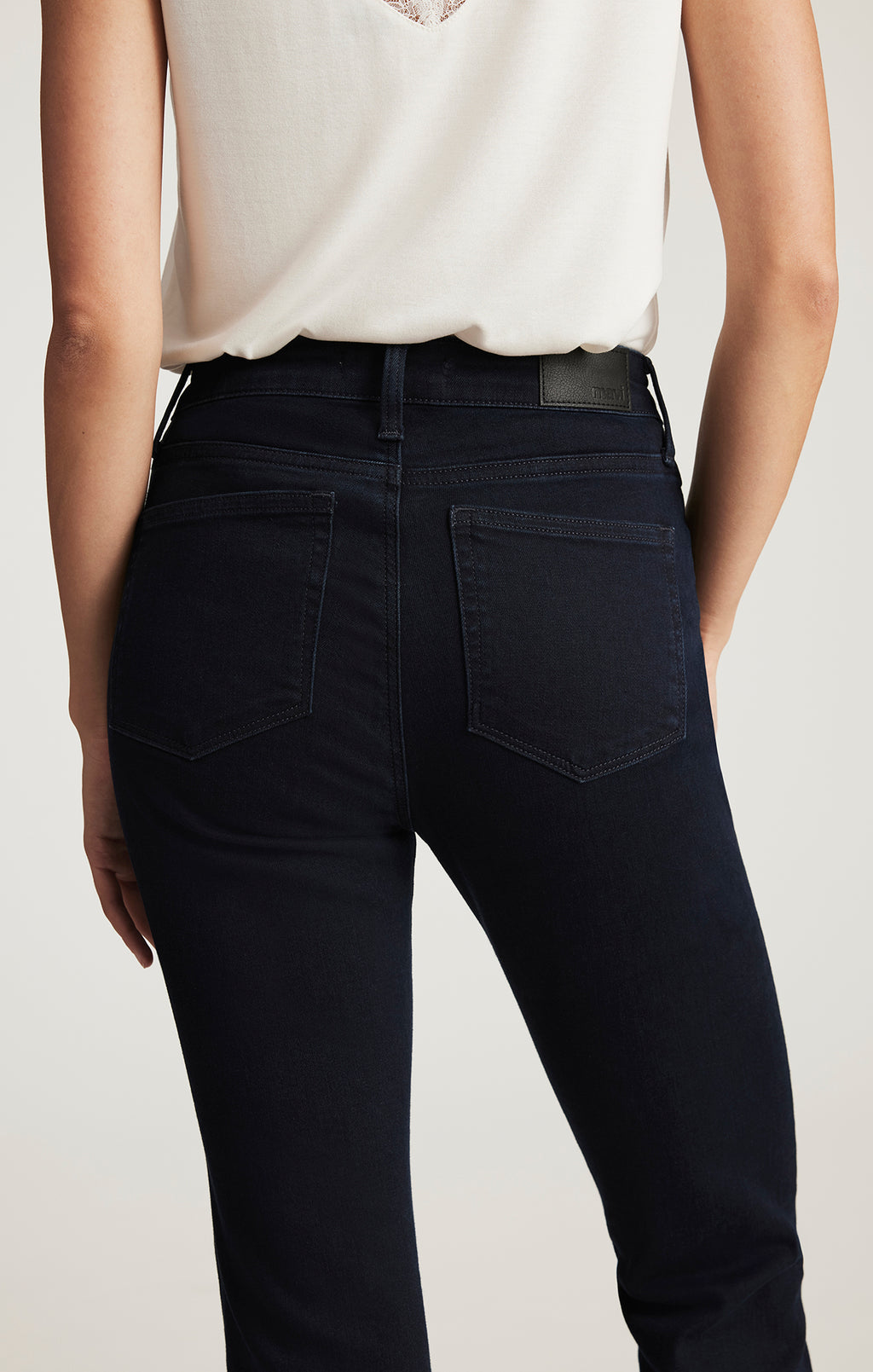 ANIKA CROPPED FLARE IN INK FLEX BLUE - Mavi Jeans