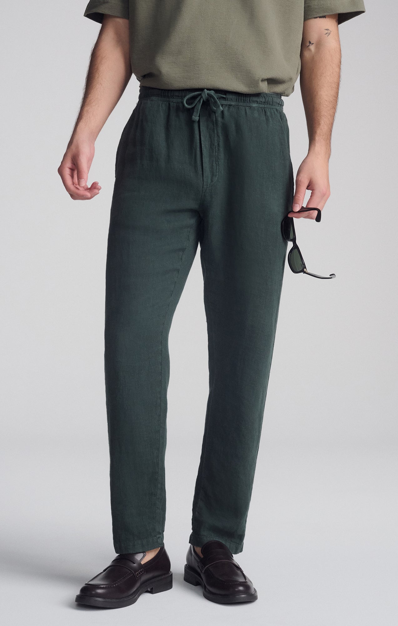 DRAWSTRING LINEN PANTS IN URBAN CHIC - Mavi Jeans