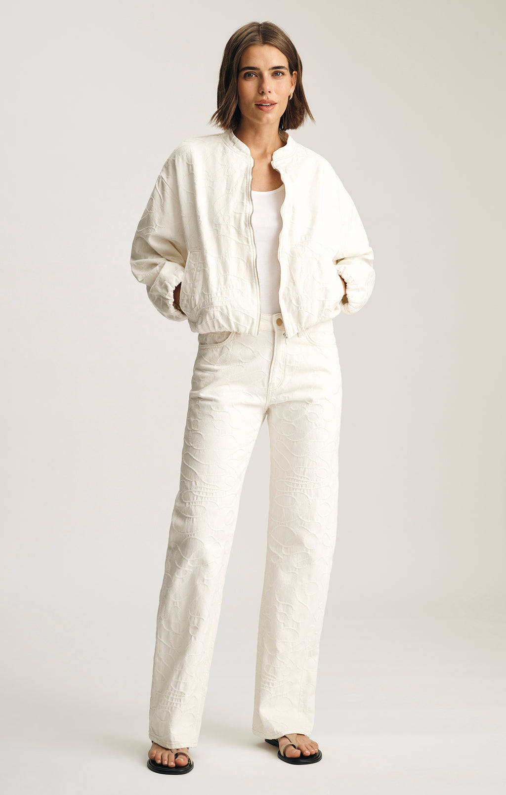 NICOLETTE BOMBER JACKET IN BEIGE EMBROIDERED DENIM - Mavi Jeans