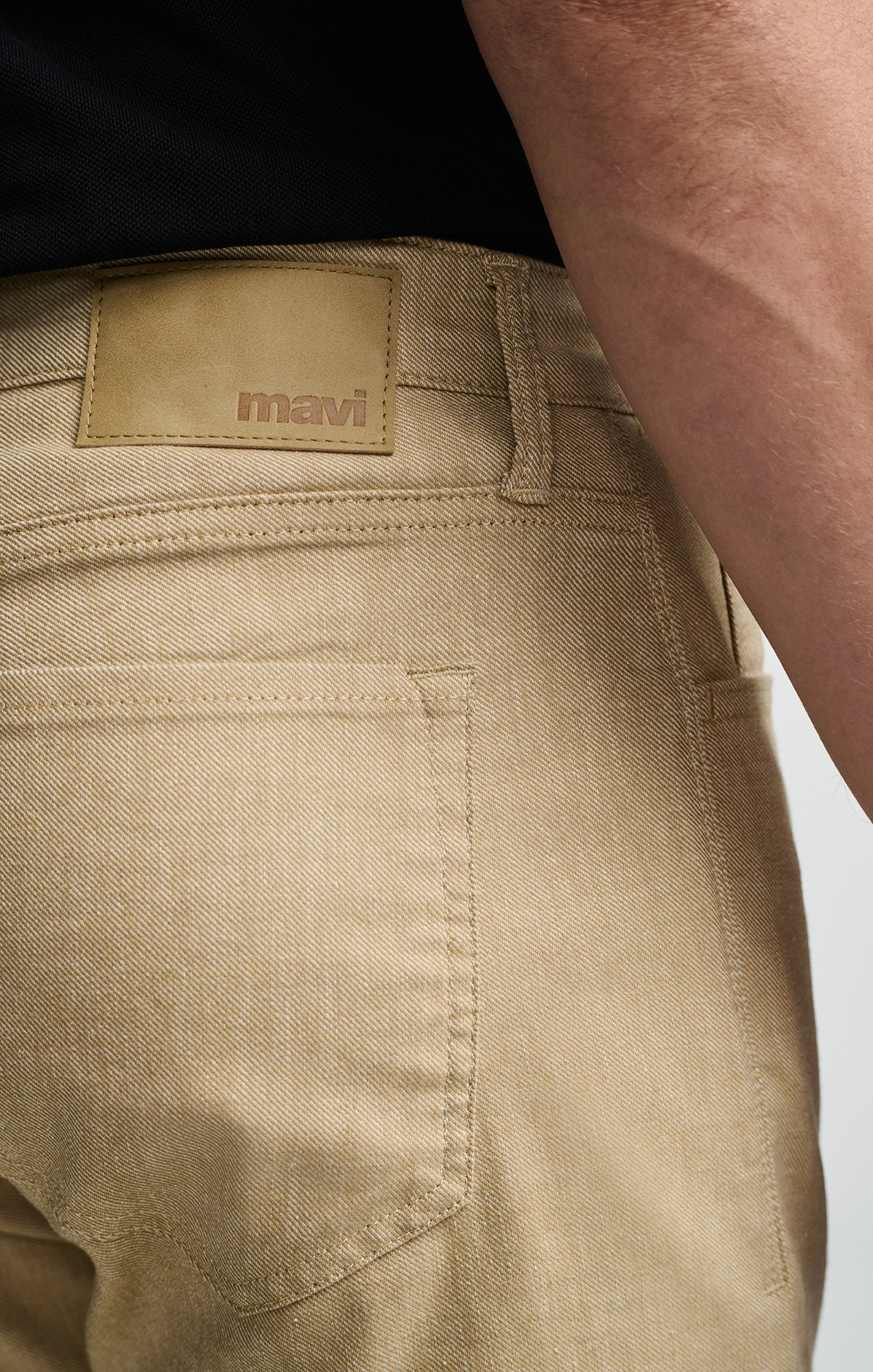 MARCUS SLIM STRAIGHT LEG IN BEIGE LINEN - Mavi Jeans