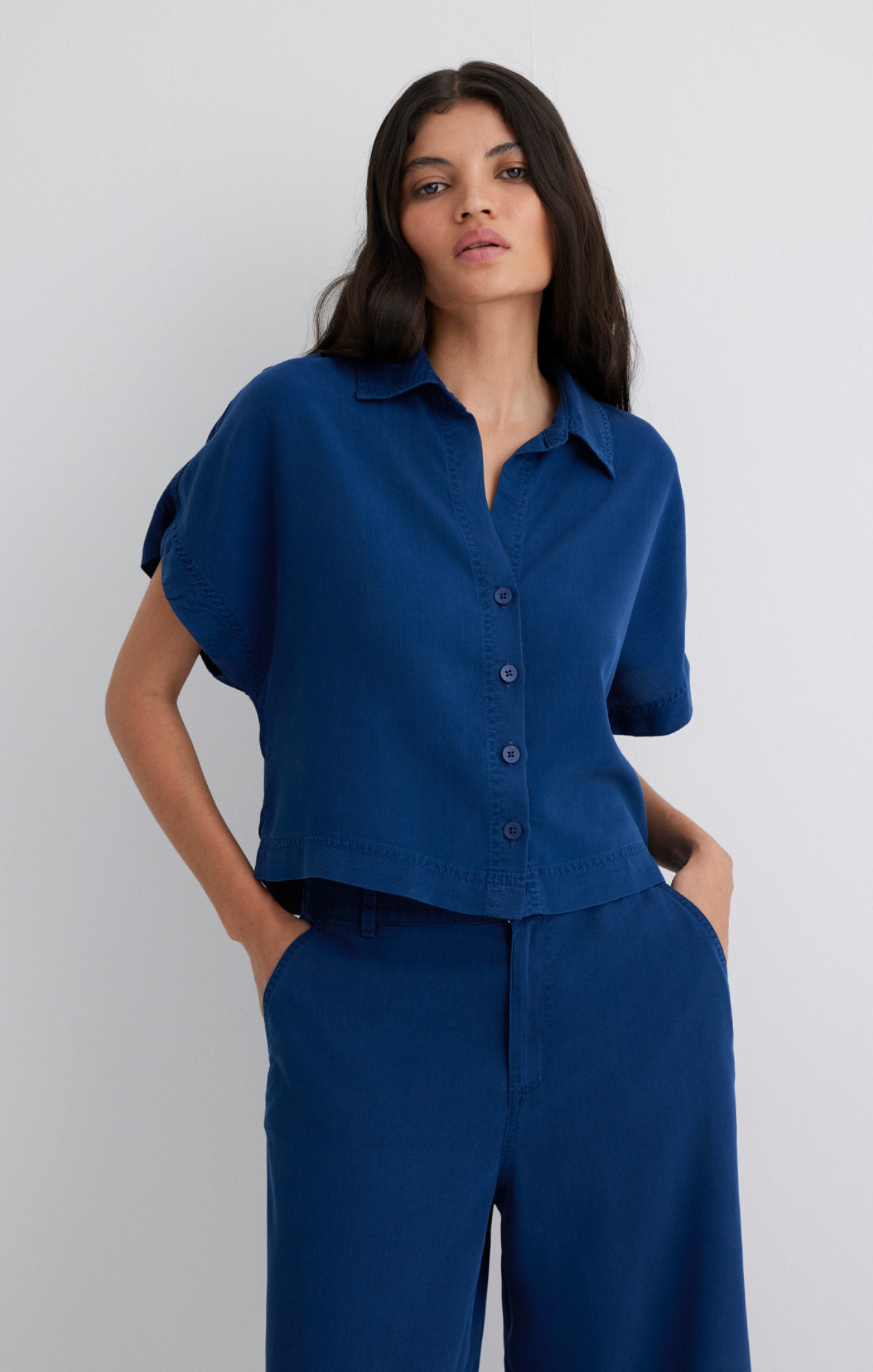 DENIM SHORT SLEEVE BUTTON-UP SHIRT IN LIGHT INDIGO - Mavi Jeans