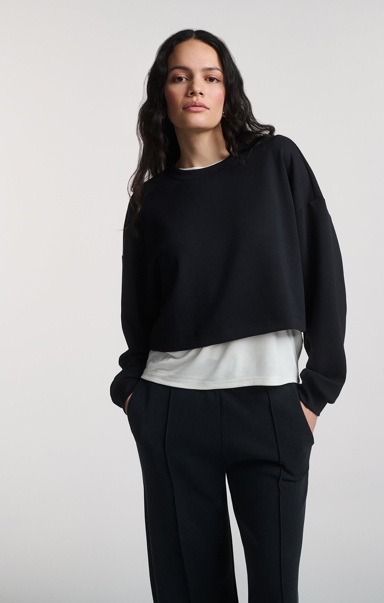 SPORTY LUXE TENCEL™ CREW NECK SWEATSHIRT - Mavi Jeans