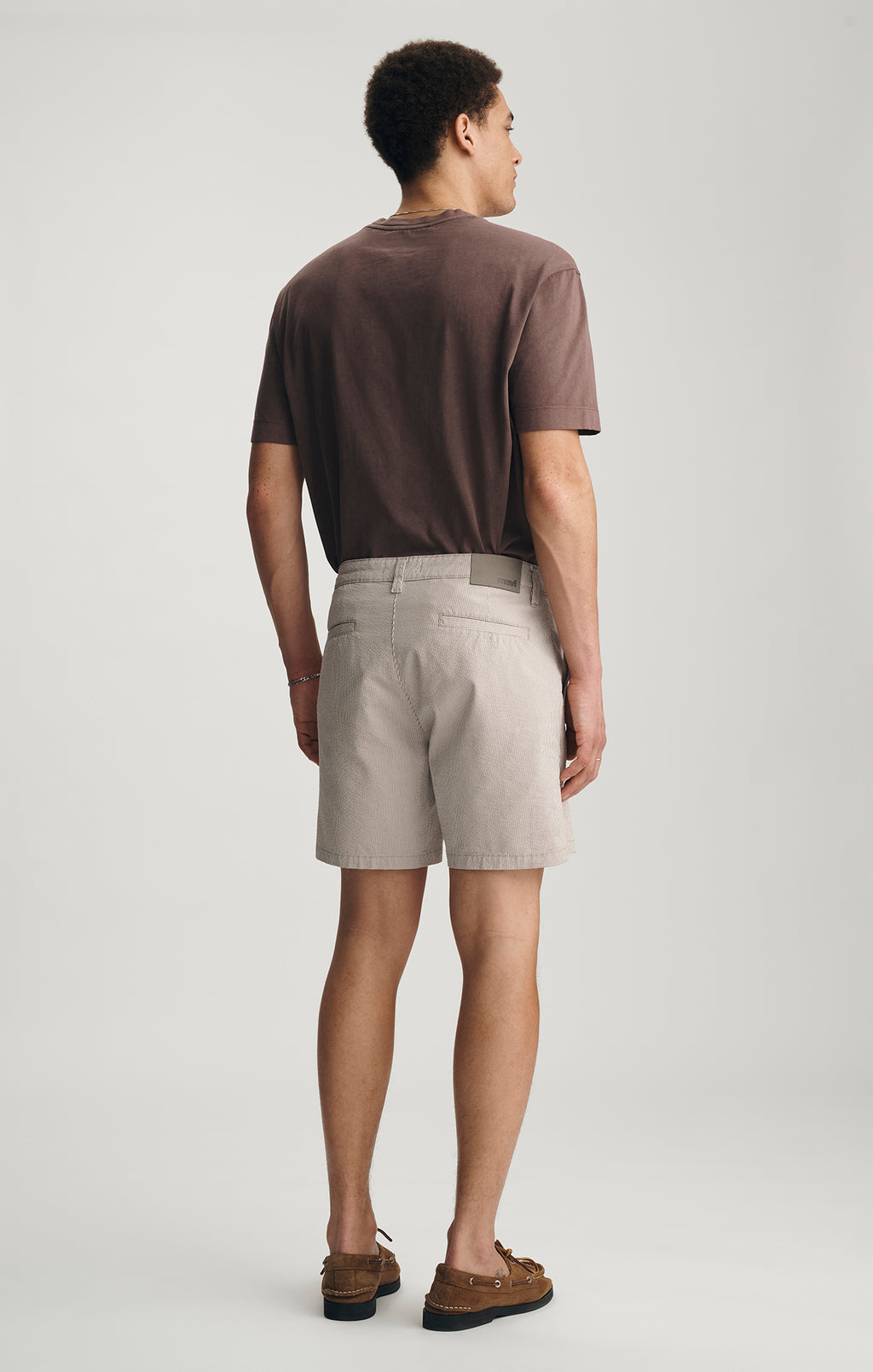 NATE CHINO SHORTS IN SAND SEERSUCKER - Mavi Jeans