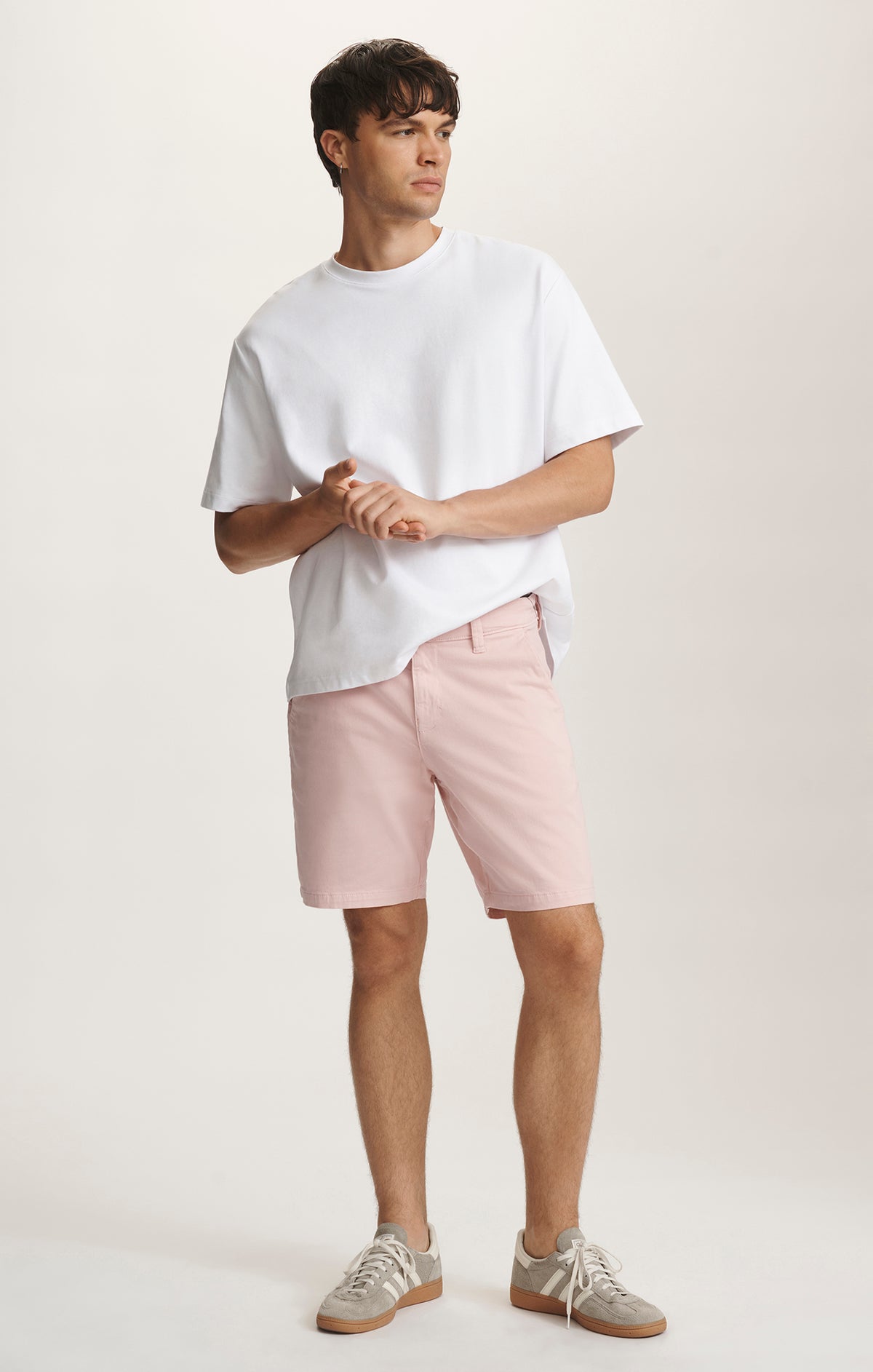 NOAH SHORTS IN FLAMINGO CASUAL TWILL - Mavi Jeans
