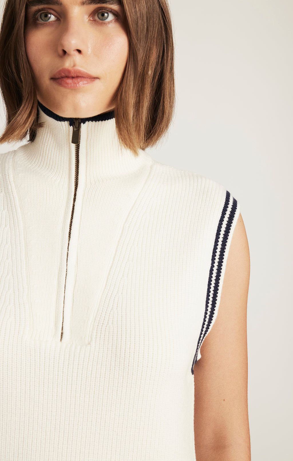 QUARTER ZIP SWEATER VEST IN ANTIQUE WHITE