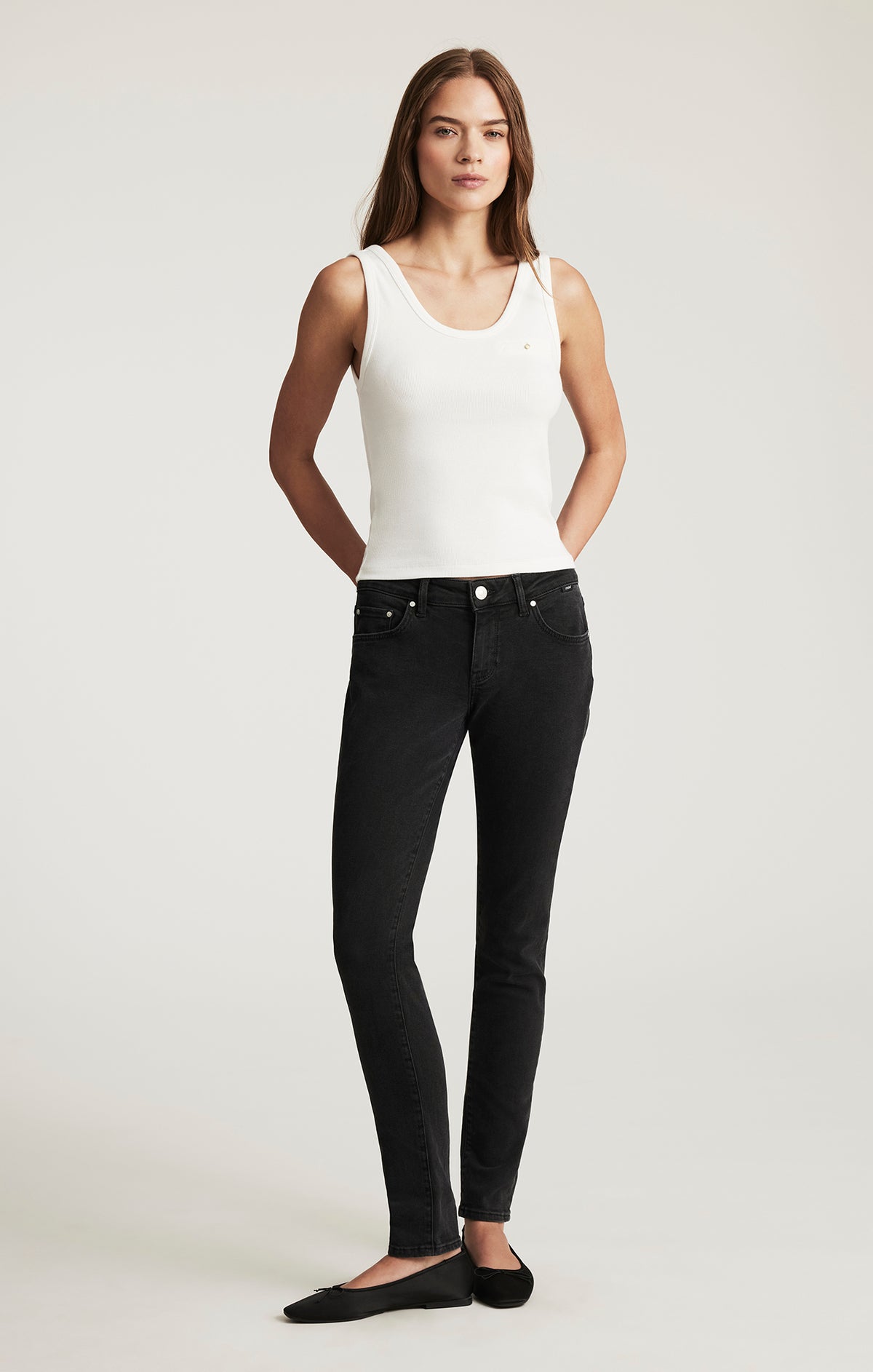 ALEXA SKINNY IN SMOKE TRIBECA - Mavi Jeans