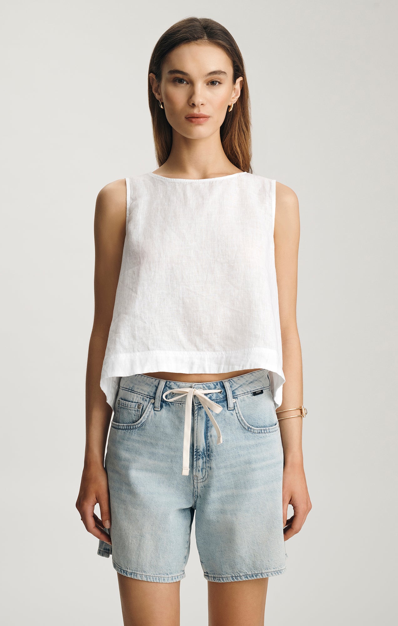 NELLA RELAXED SHORTS IN BLEACHED LINEN DENIM - Mavi Jeans