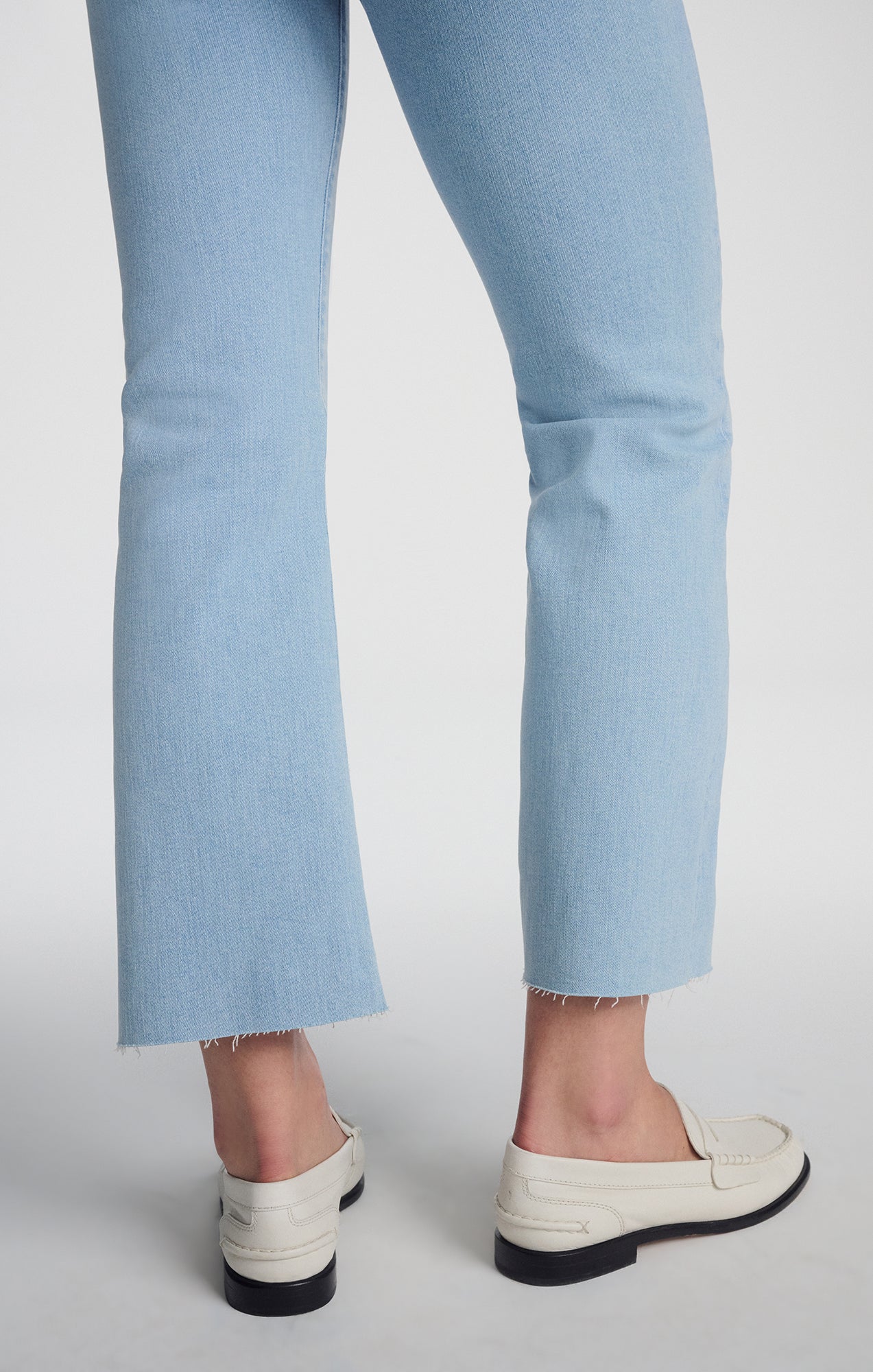 ANIKA CROPPED FLARE IN LIGHT BLUE FLEX BLUE - Mavi Jeans