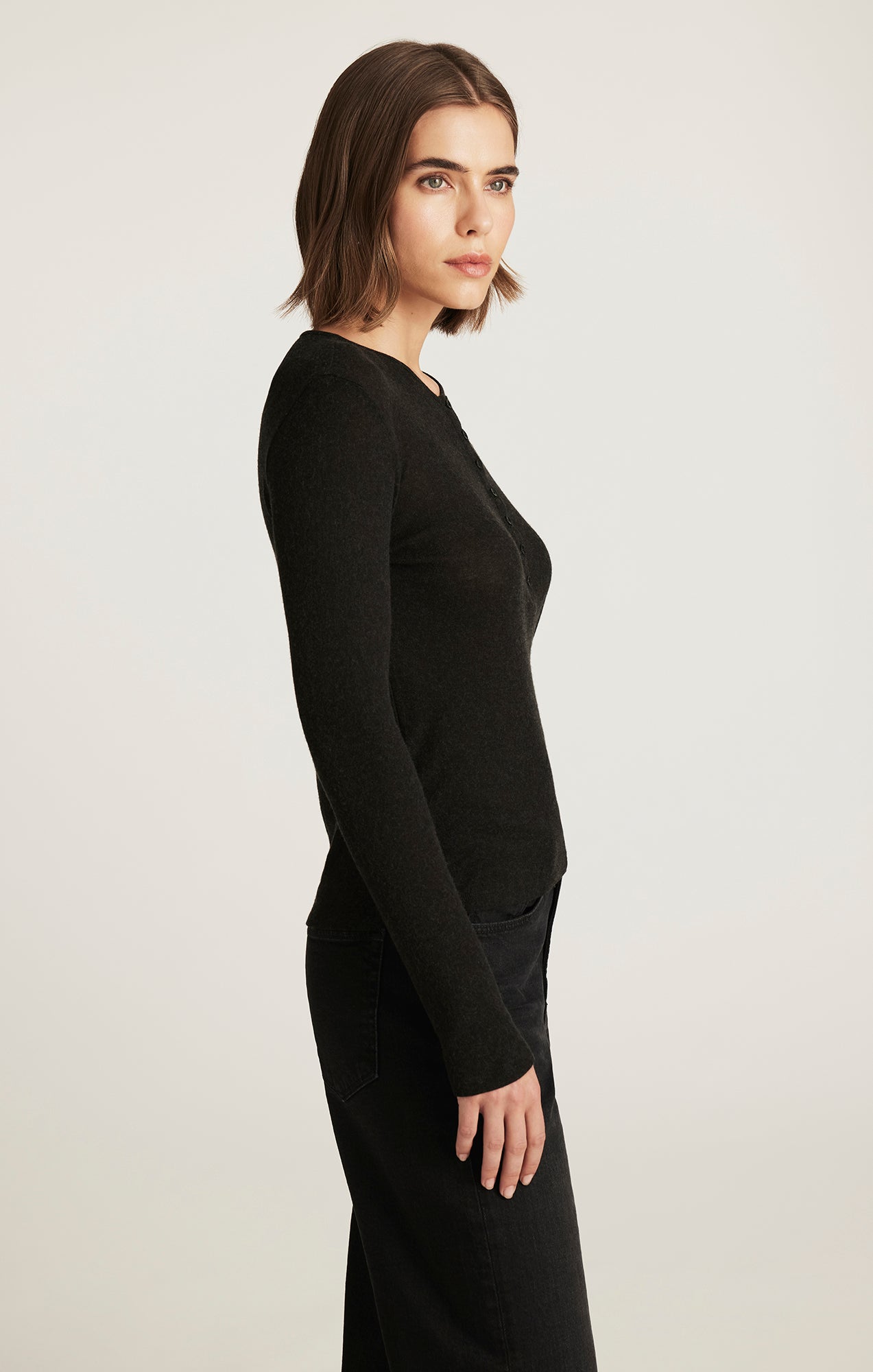 EDITION LONG SLEEVE HENLEY T-SHIRT IN BLACK - Mavi Jeans