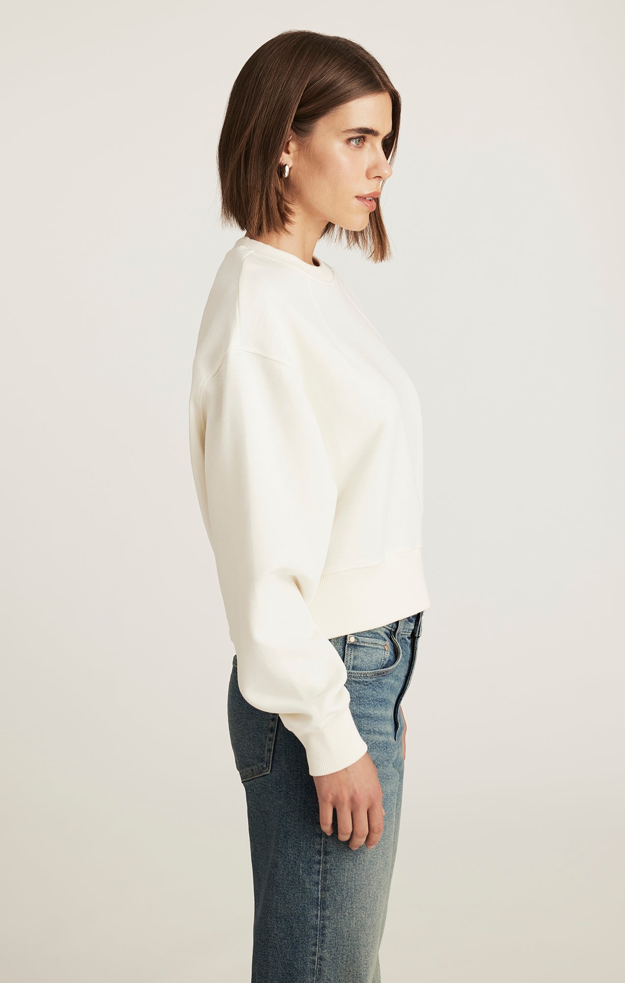 EDITION CREW NECK SWEATSHIRT IN MARSHMALLOW - Mavi Jeans