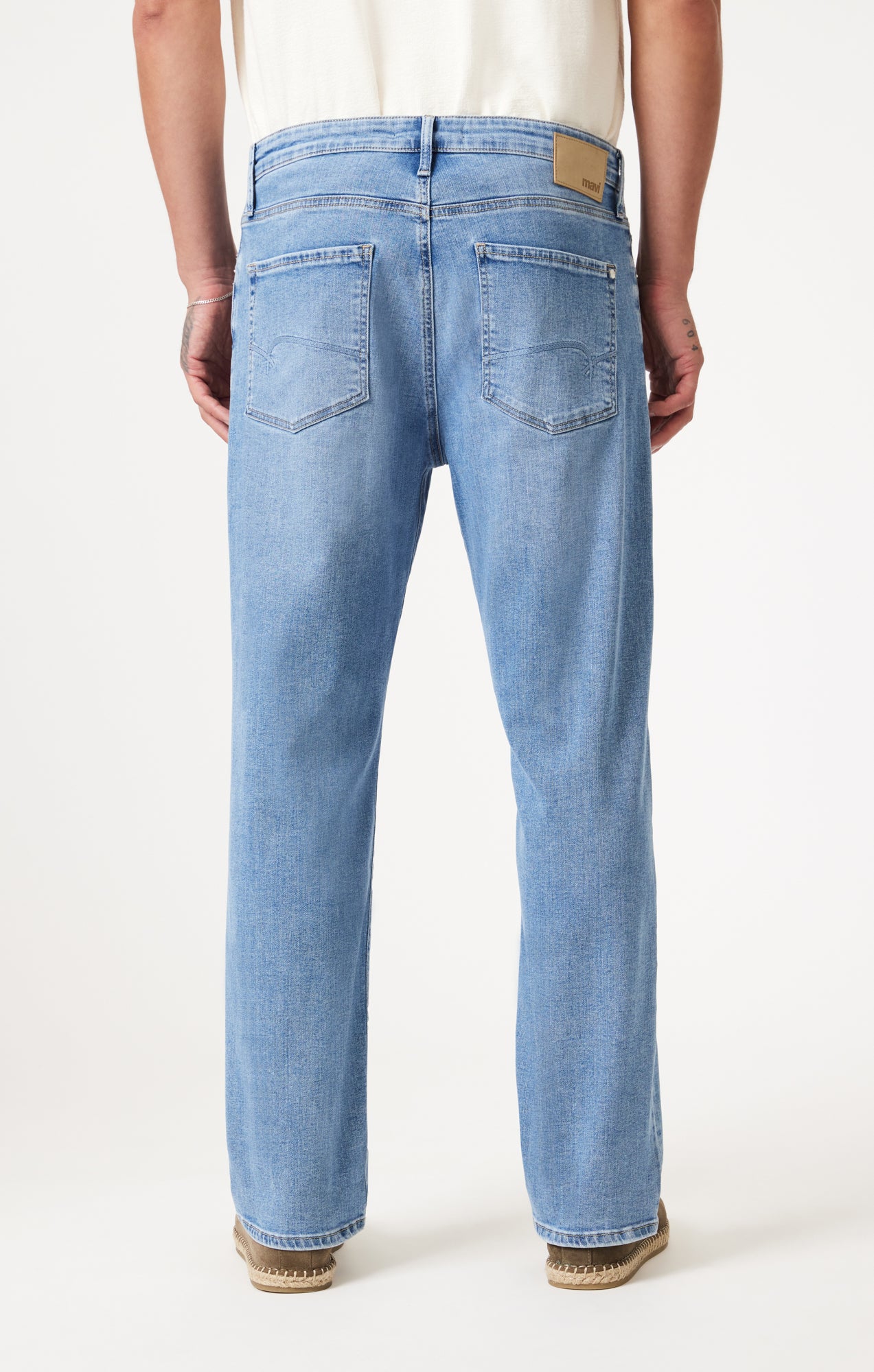 MARCEL LOOSE STRAIGHT LEG IN BLEACHED WILLIAMSBURG - Mavi Jeans