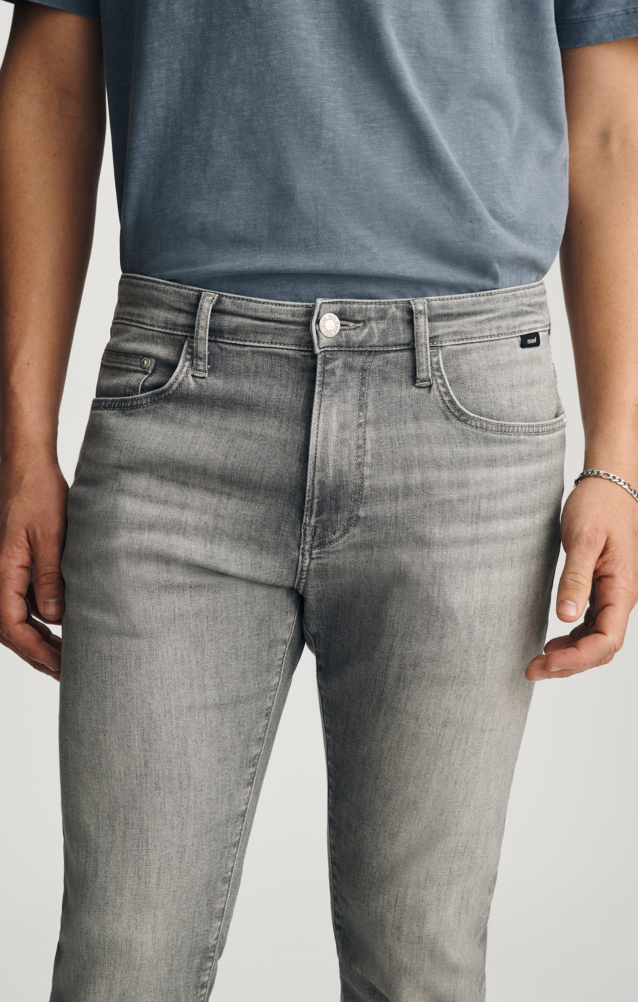 JAKE SLIM LEG IN GREY BRUSHED FEATHER BLUE - Mavi Jeans