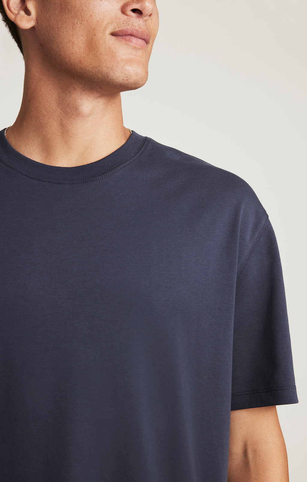MAVI LOGO T-SHIRT IN PARISIAN NIGHT - Mavi Jeans