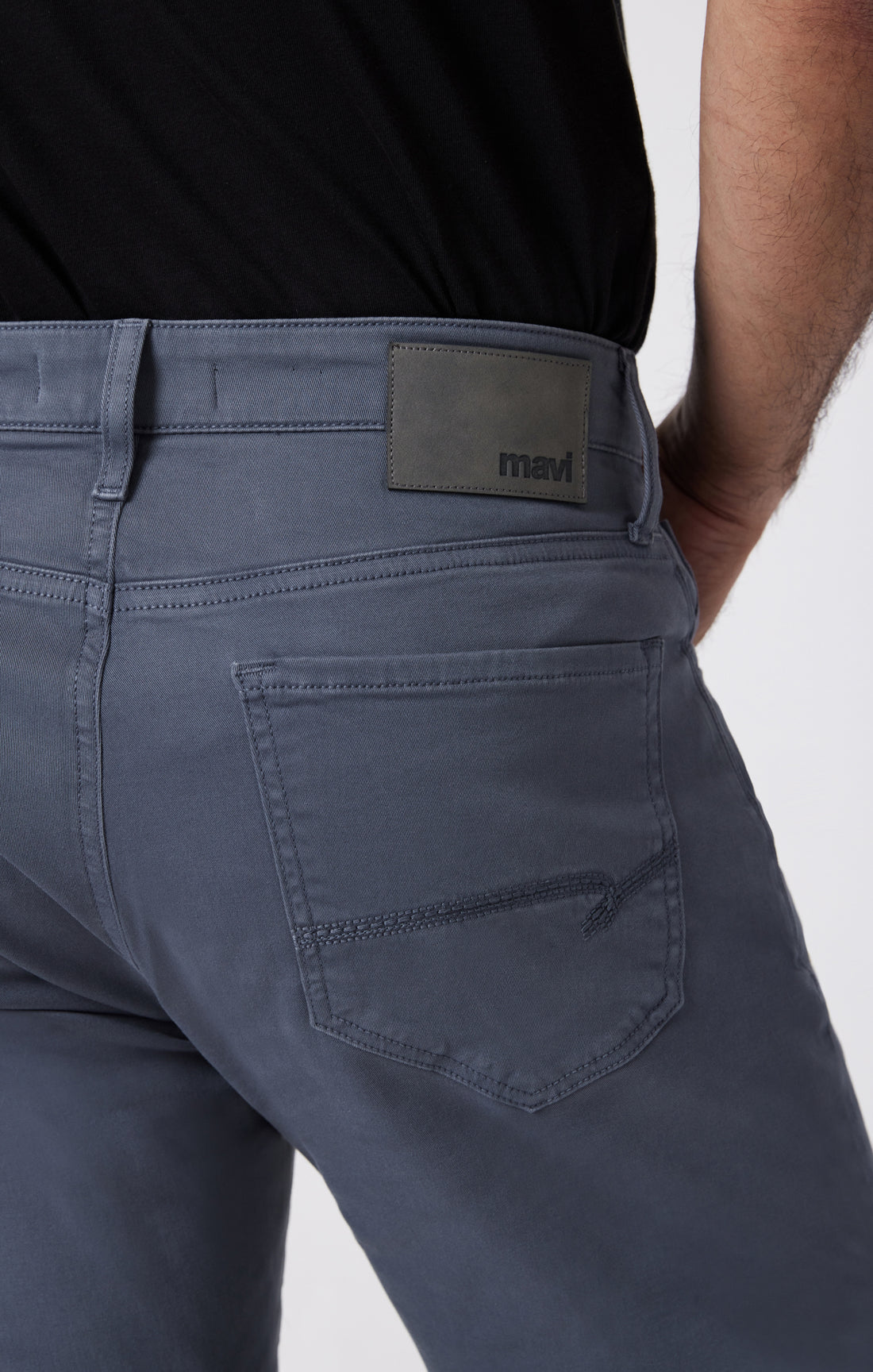 Mavi Men's Zach Straight Leg In Indigo Casual Twill