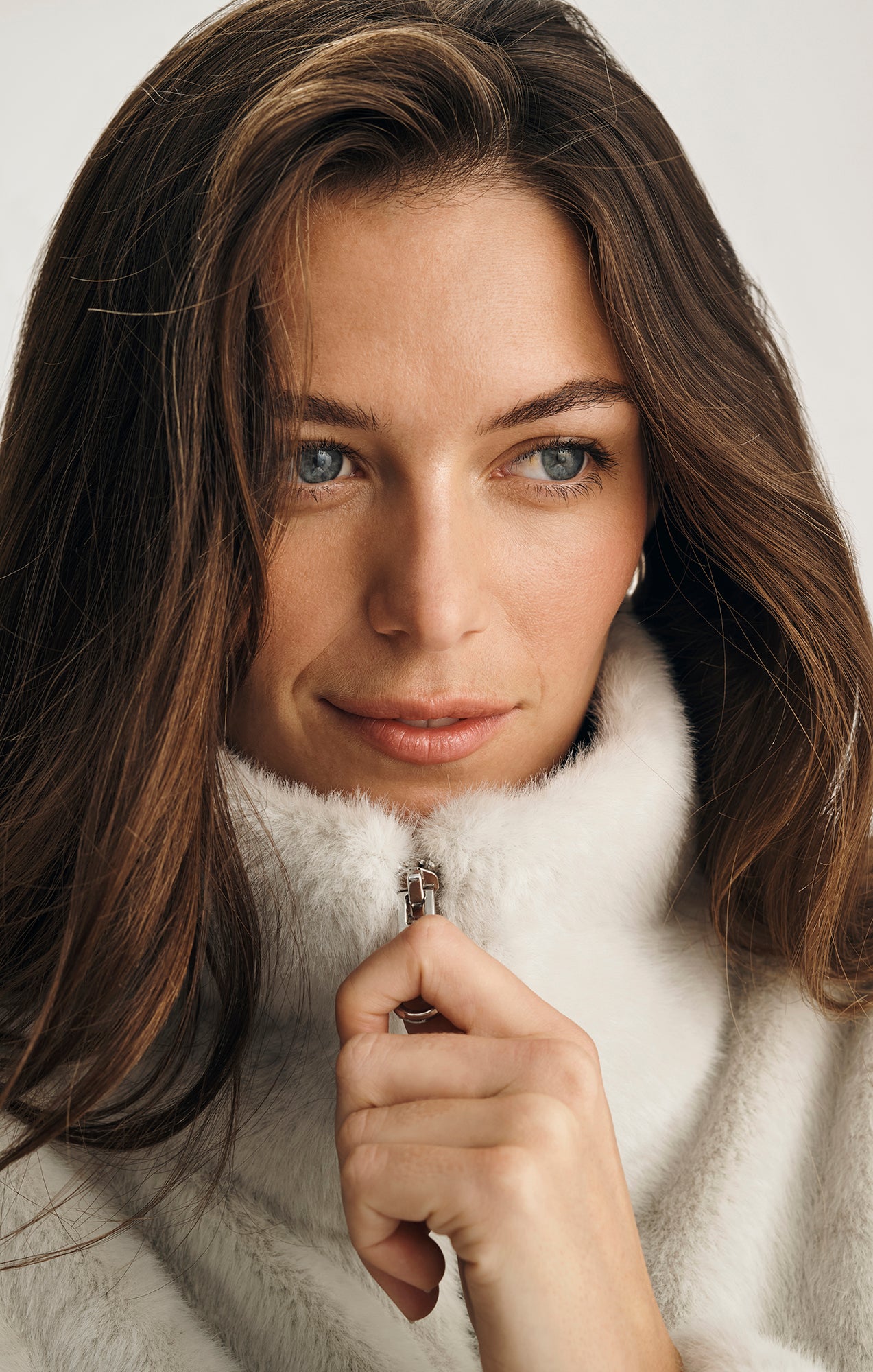 SHERPA JACKET IN RAINY DAY