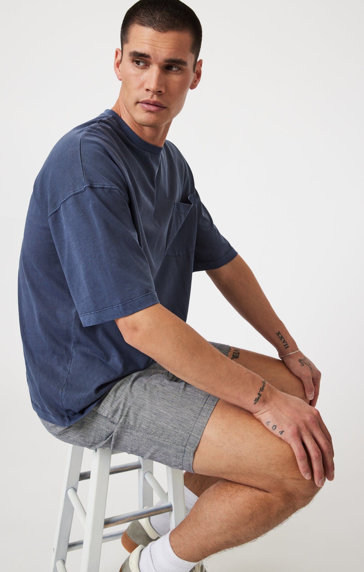 NOAH SHORTS IN NAVY LINEN STRIPE - Mavi Jeans