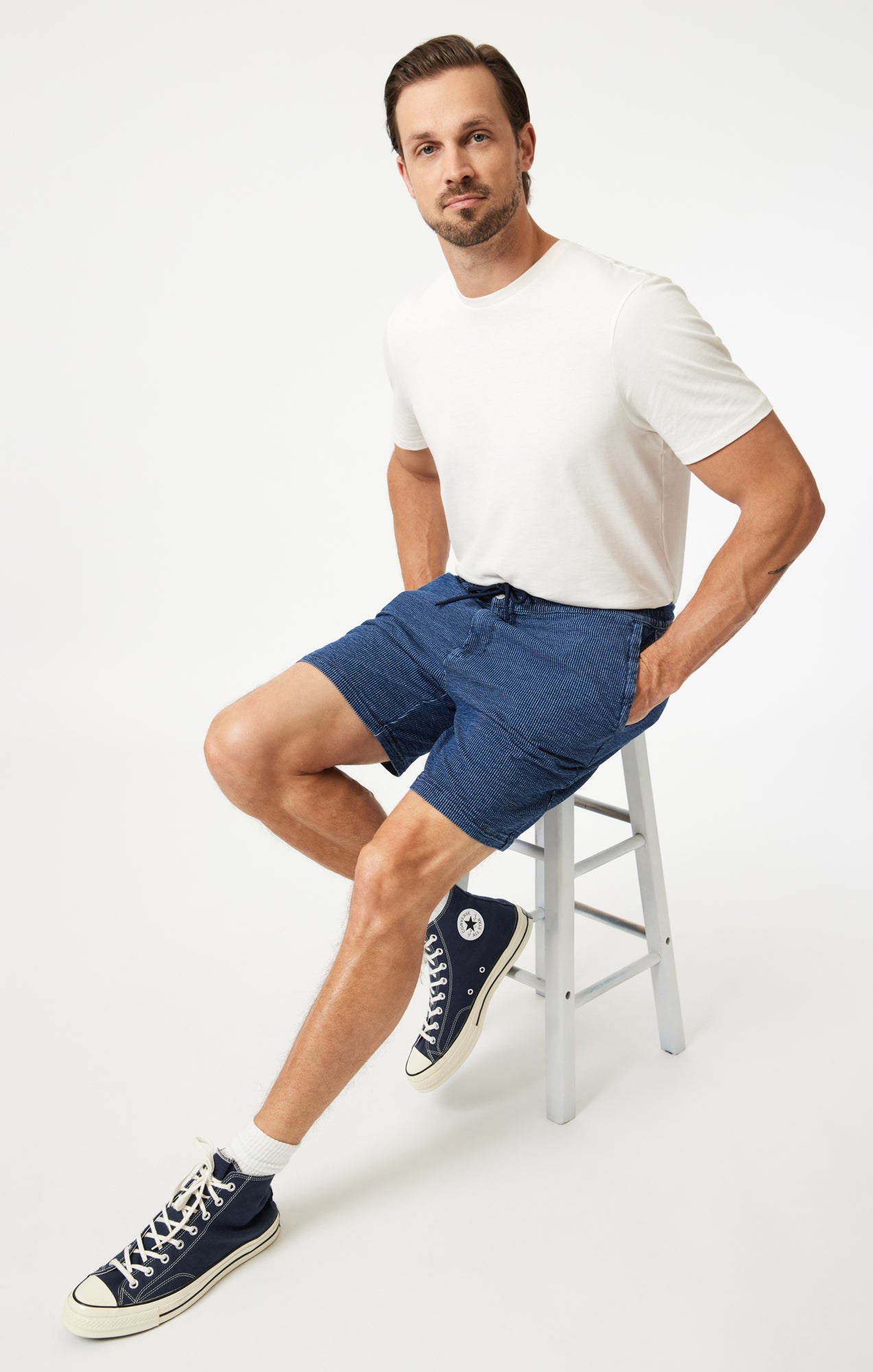 CLINT JOGGER SHORTS IN DARK STRIPE ATHLETIC - Mavi Jeans