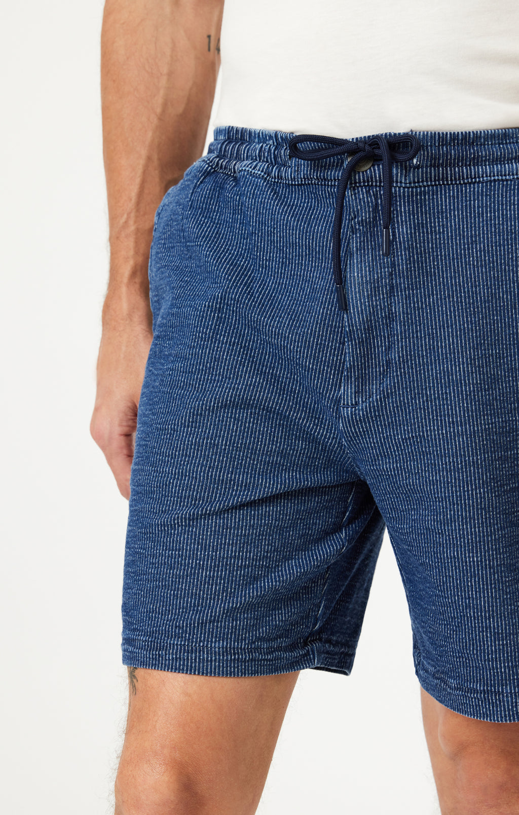 CLINT JOGGER SHORTS IN DARK STRIPE ATHLETIC - Mavi Jeans