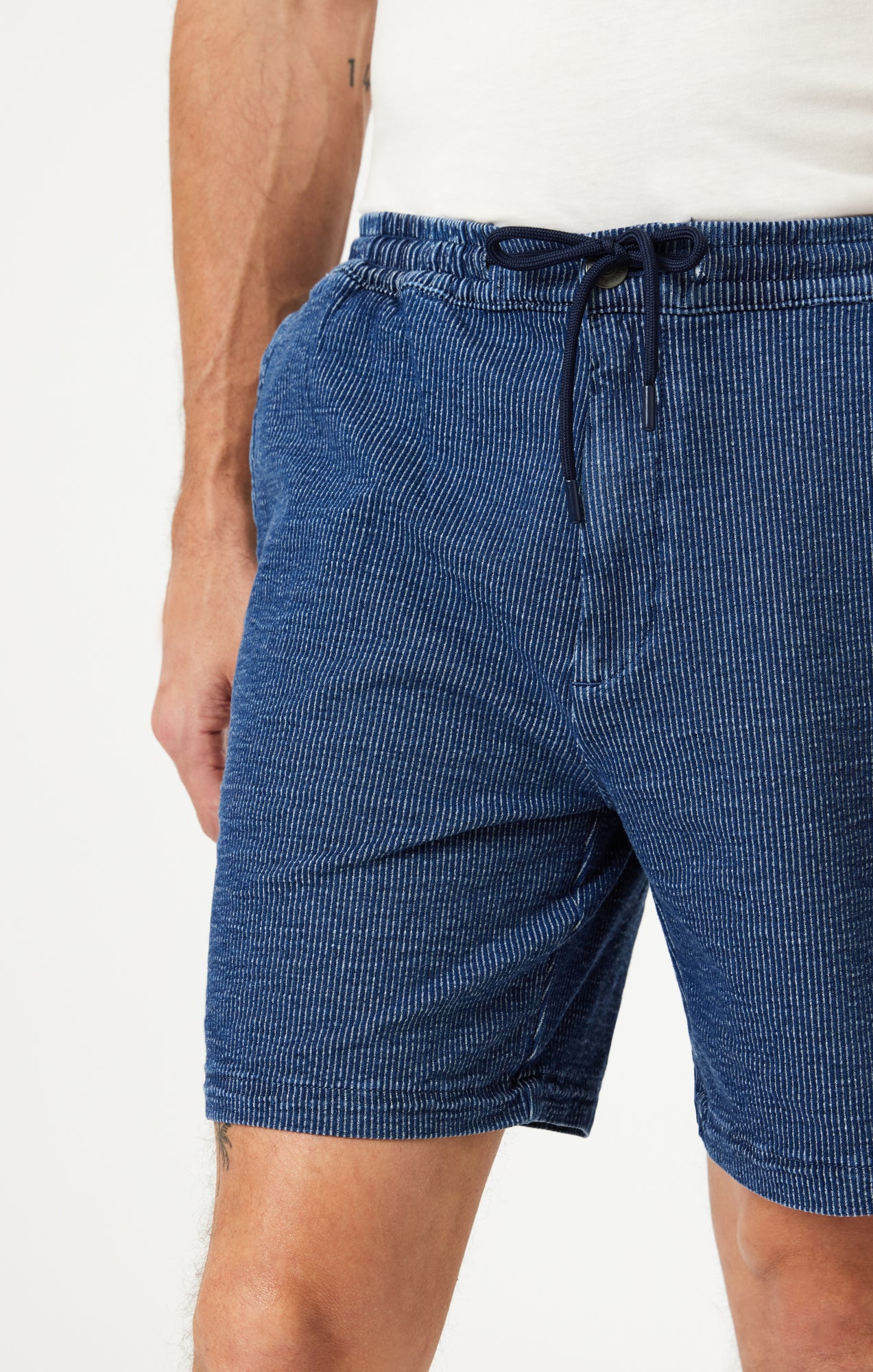 CLINT JOGGER SHORTS IN DARK STRIPE ATHLETIC - Mavi Jeans