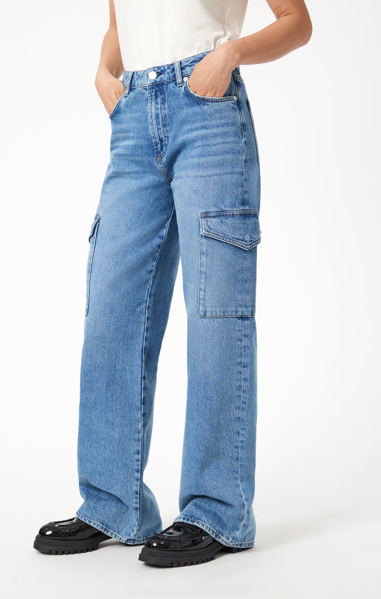 CARINA STRAIGHT LEG IN LIGHT USED STREET - Mavi Jeans