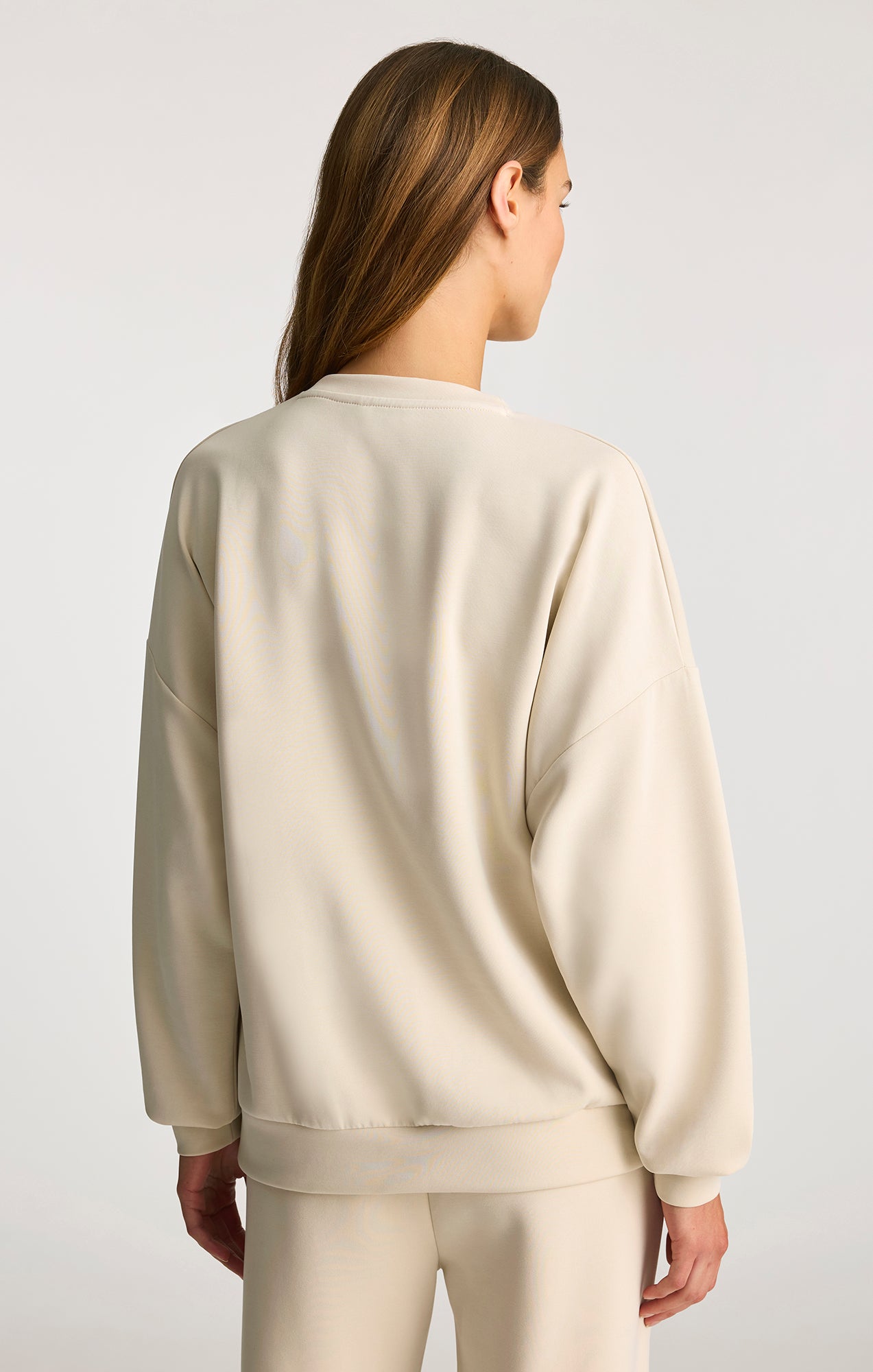 LUXE TOUCH TENCEL™ SWEATSHIRT IN BONE WHITE - Mavi Jeans