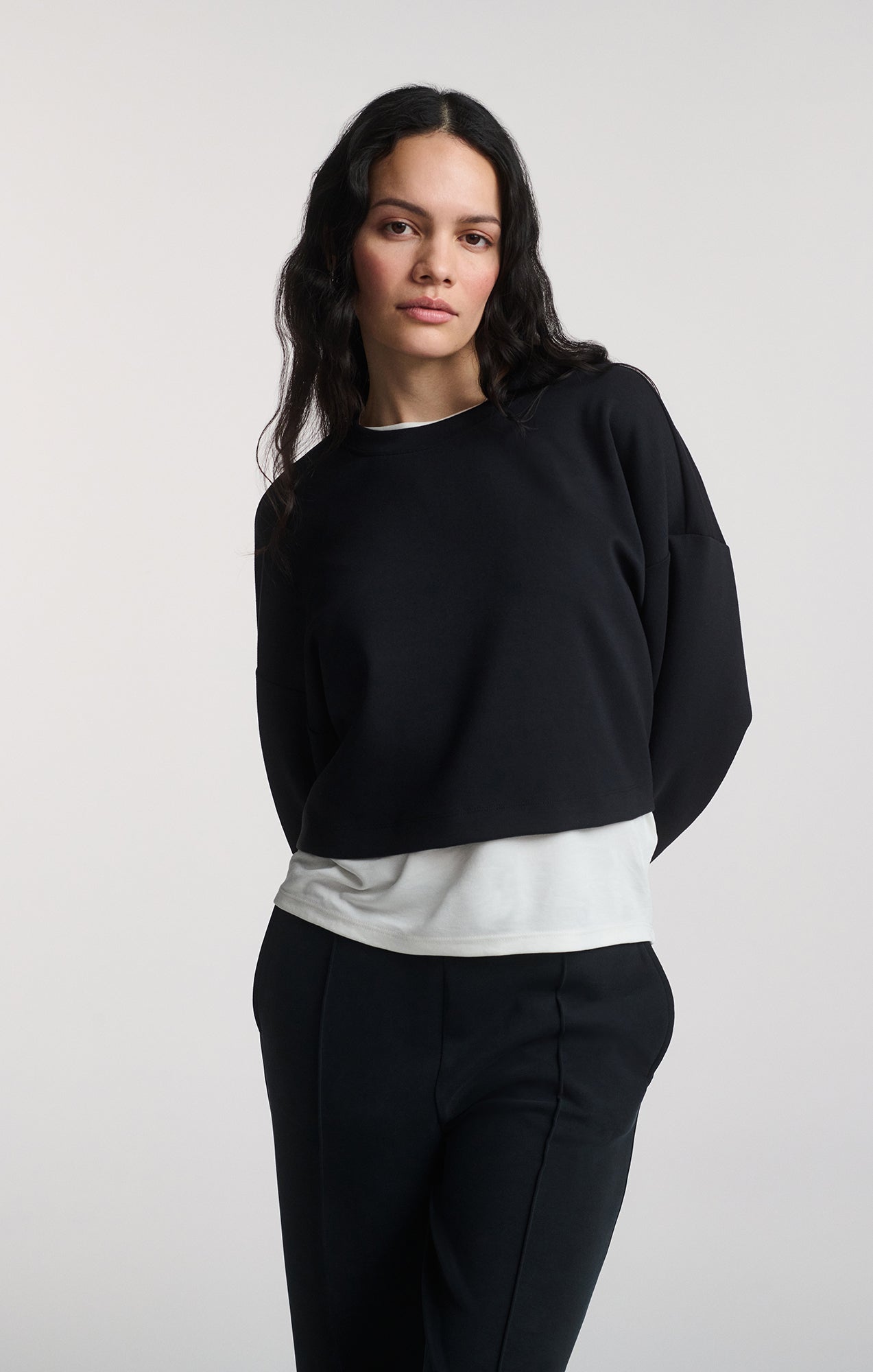 SPORTY LUXE TENCEL™ CREW NECK SWEATSHIRT - Mavi Jeans