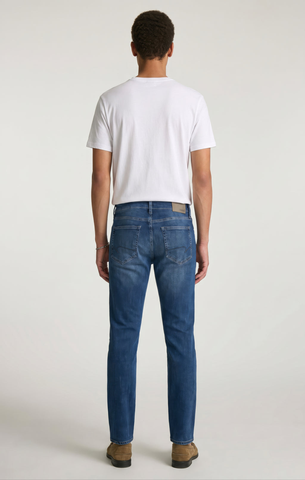 ZACH STRAIGHT LEG IN MID BRUSHED FEATHER BLUE - Mavi Jeans