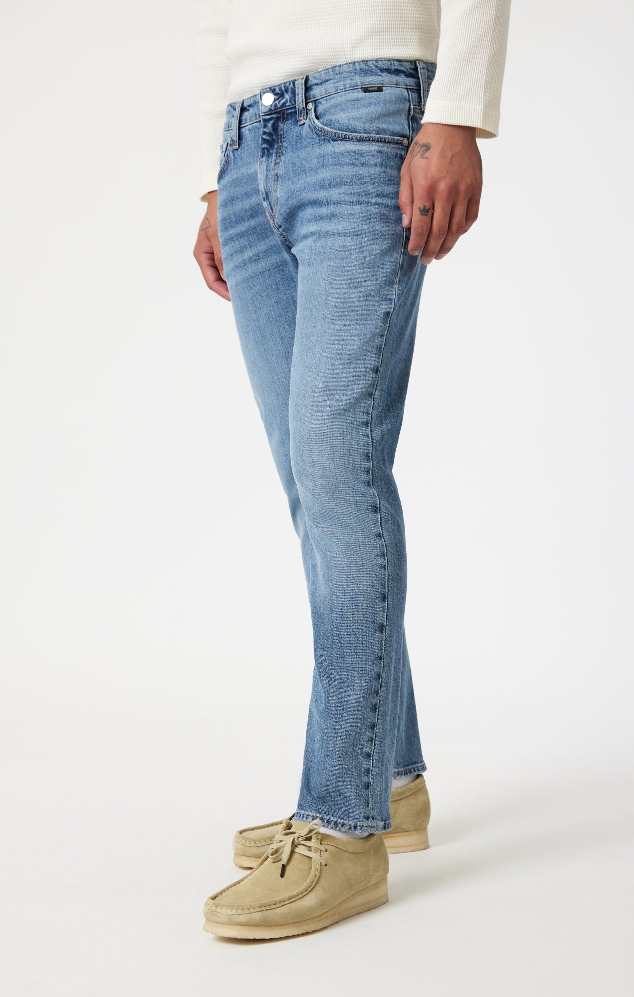 MARCUS SLIM STRAIGHT LEG IN LIGHT BRUSHED CLASSIC BLUE - Mavi Jeans