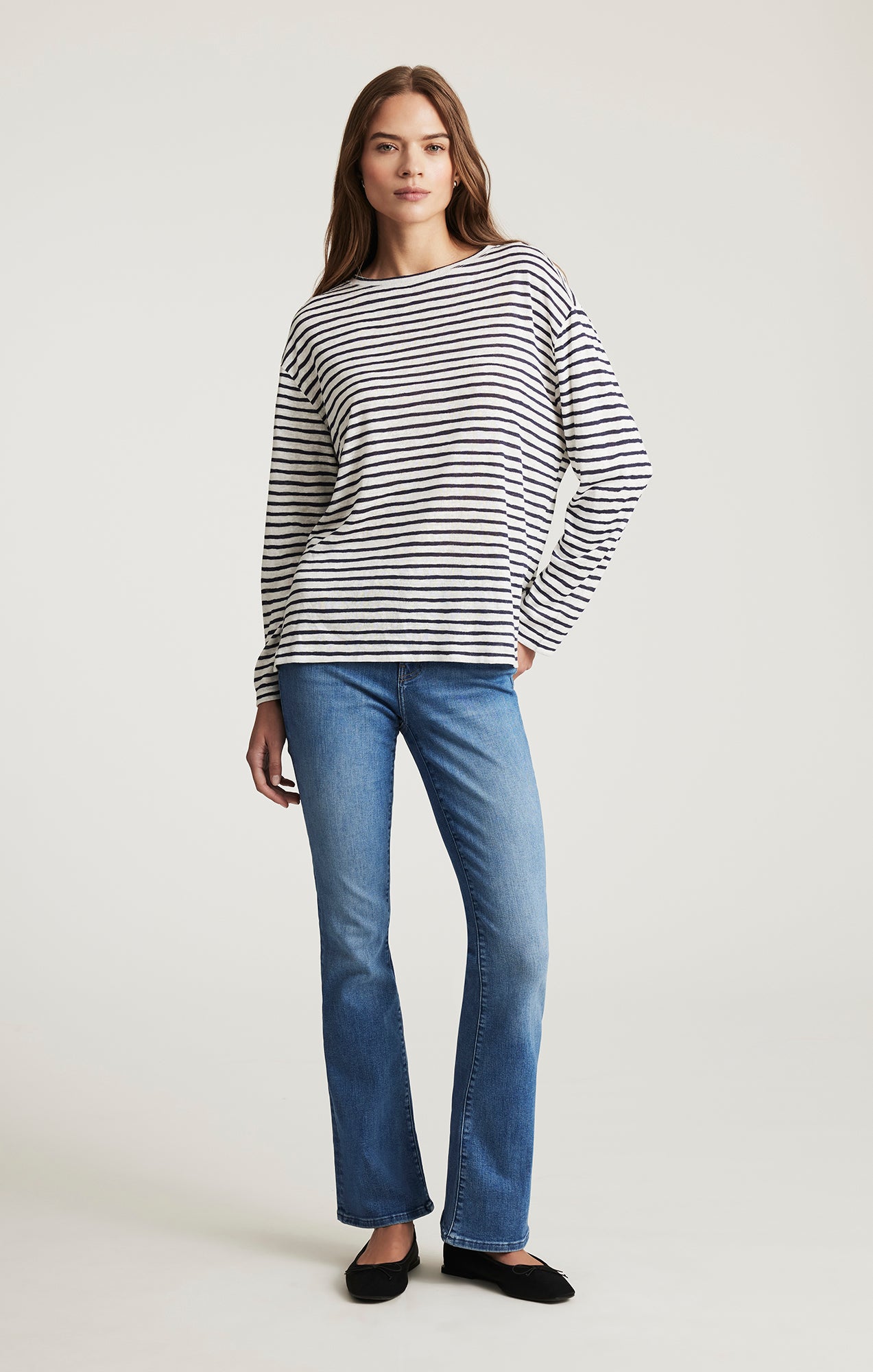 BOAT NECK LONG SLEEVE T-SHIRT IN NAVY BLAZER STRIPE